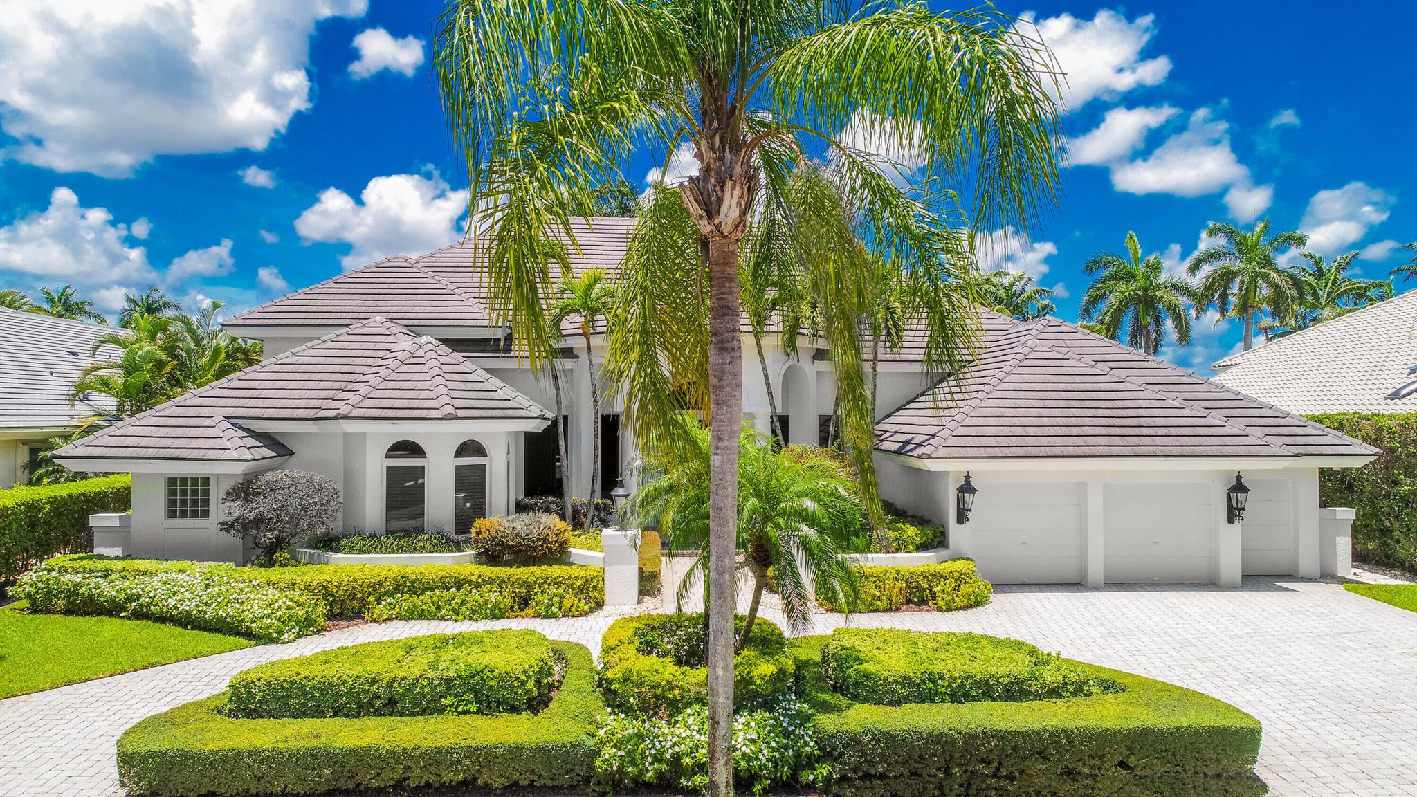 ST ANDREWS COUNTRY CLUB - Residential