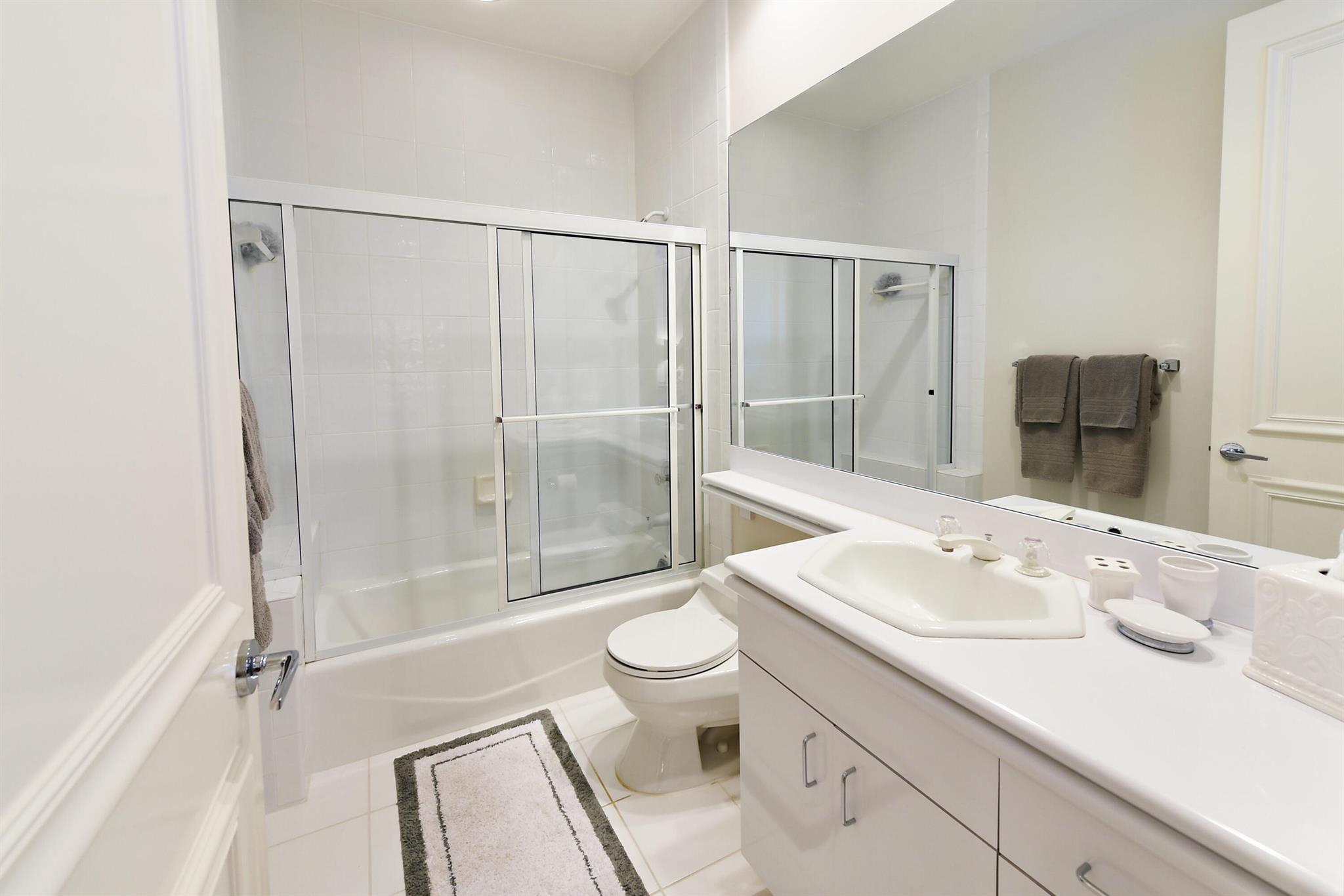 ST ANDREWS COUNTRY CLUB - Residential