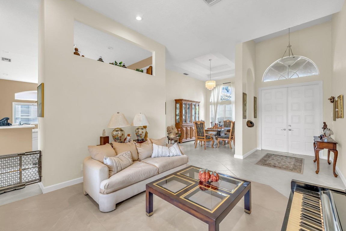 Wyndham Lakes Central - Residential