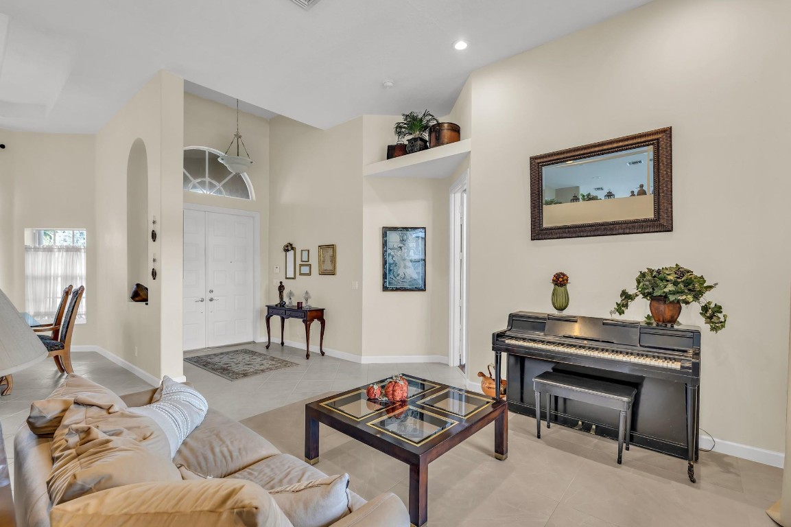 Wyndham Lakes Central - Residential