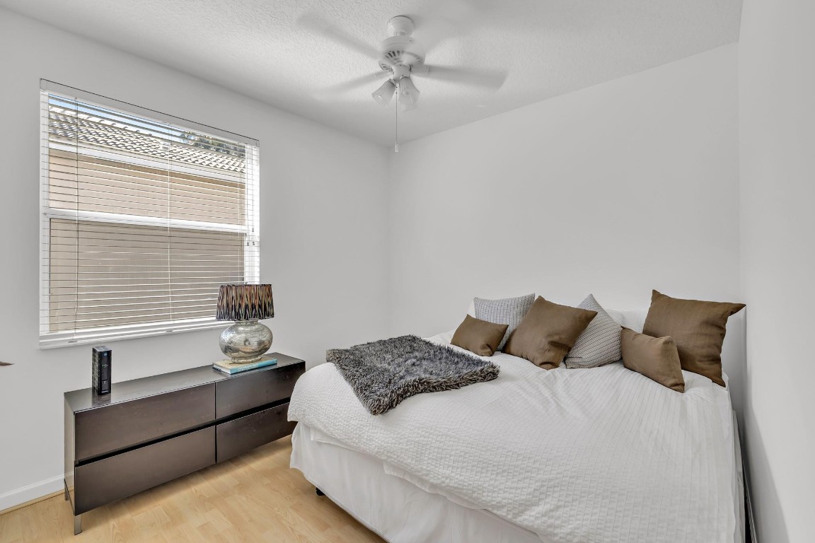 Wyndham Lakes Central - Residential