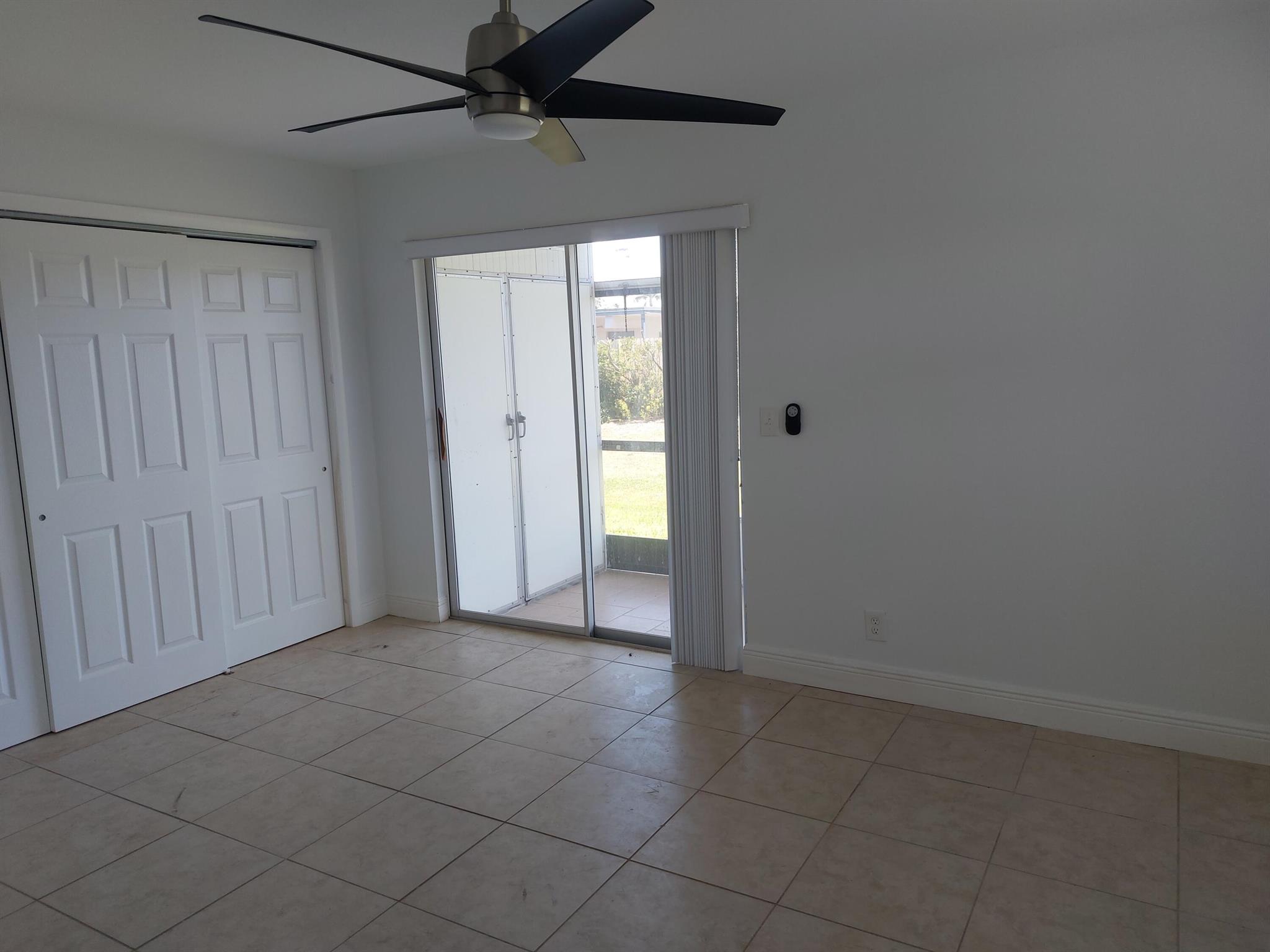 KINGS POINT - Residential Lease