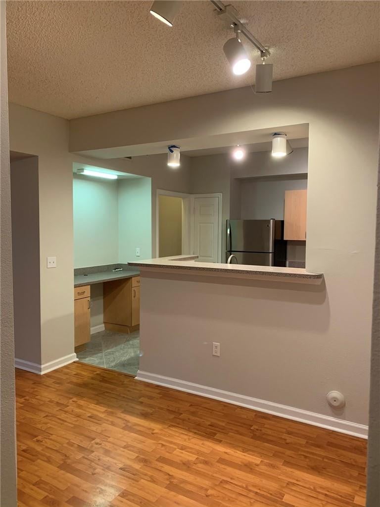 533 NE 3RD Avenue 115