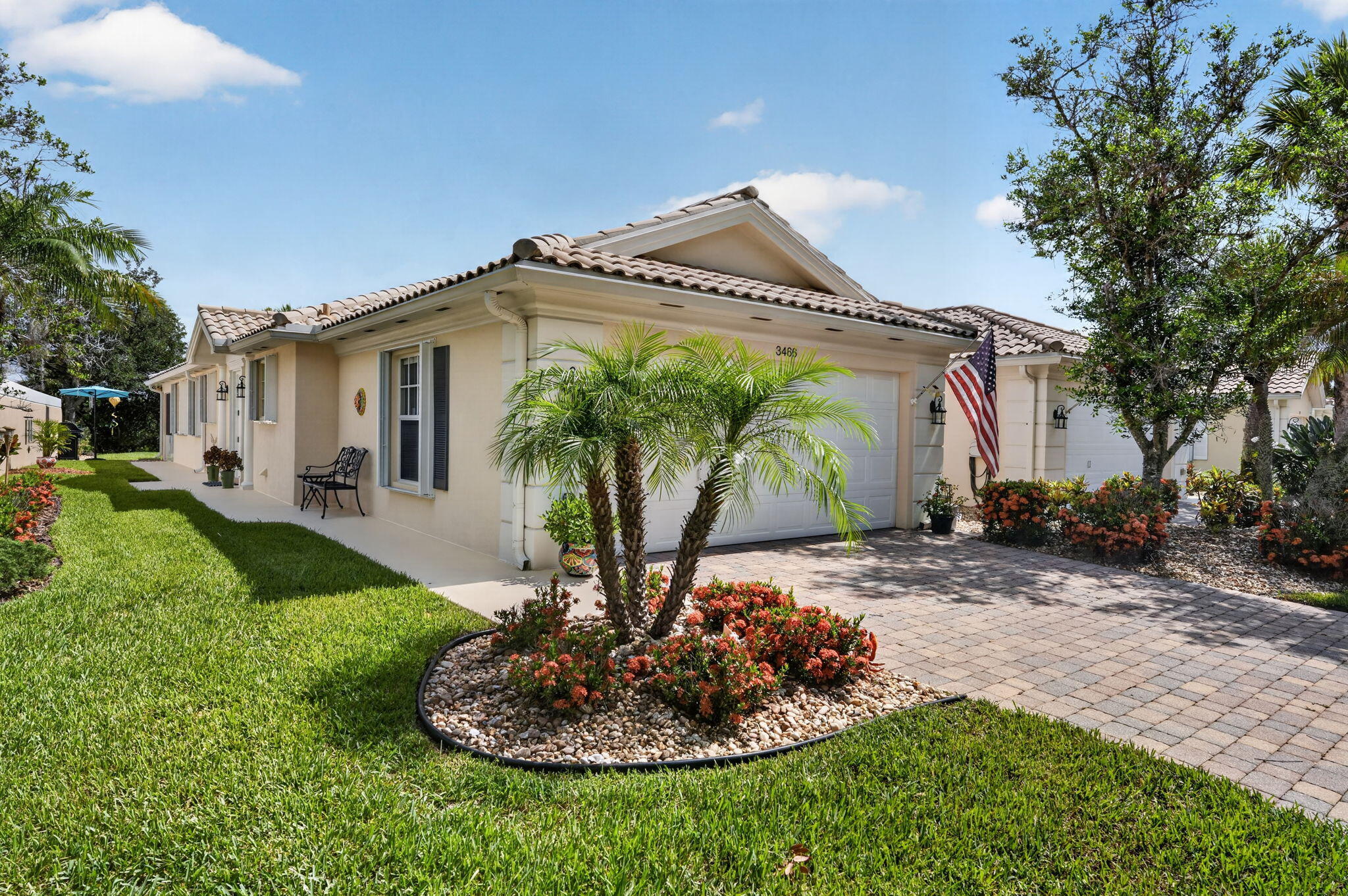 3466 SE Glacier Terrace