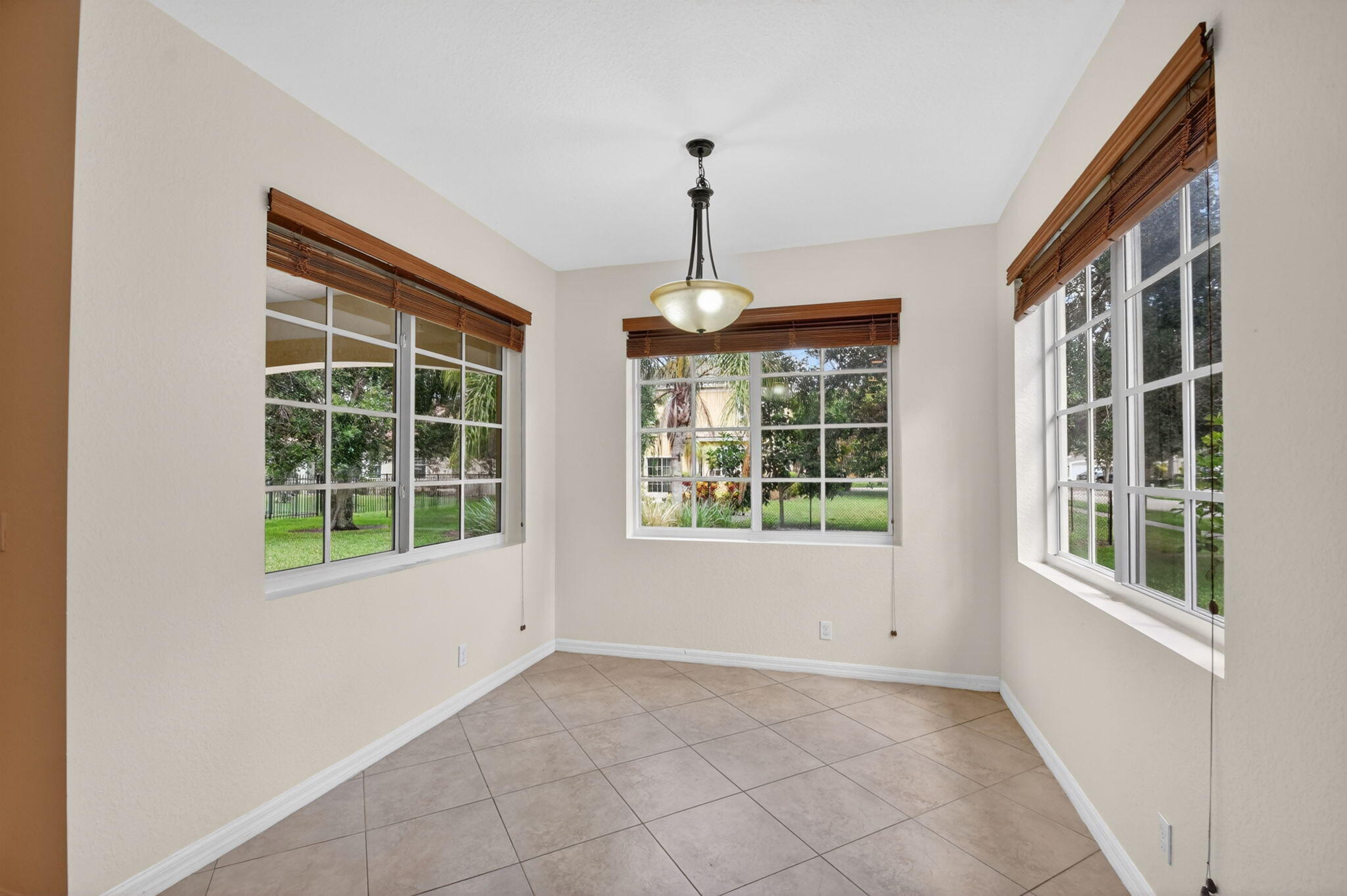 SAGEWOOD - Residential