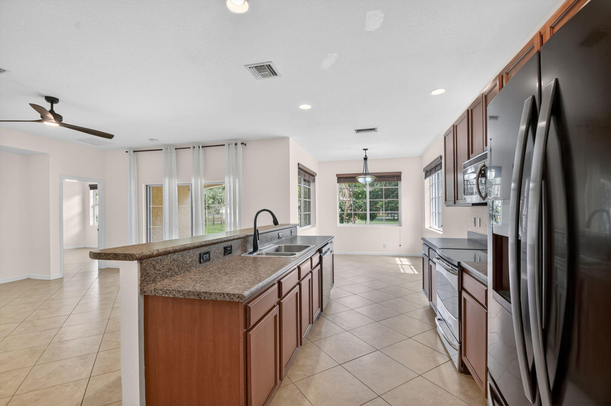 SAGEWOOD - Residential