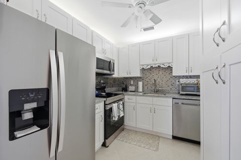 815 Flanders Q Delray Beach FL 33484