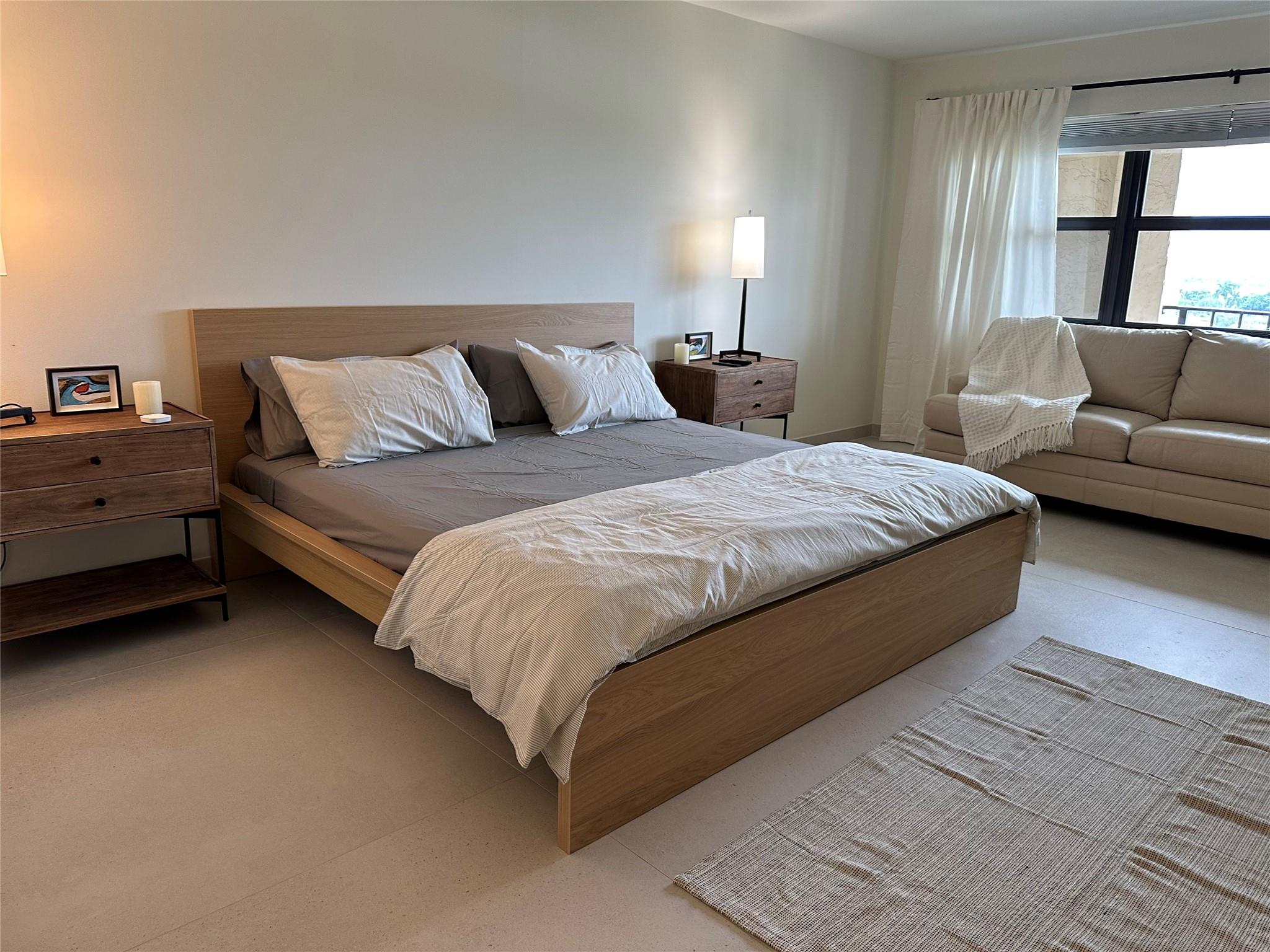 SEA RANCH CLUB C - Residential Lease