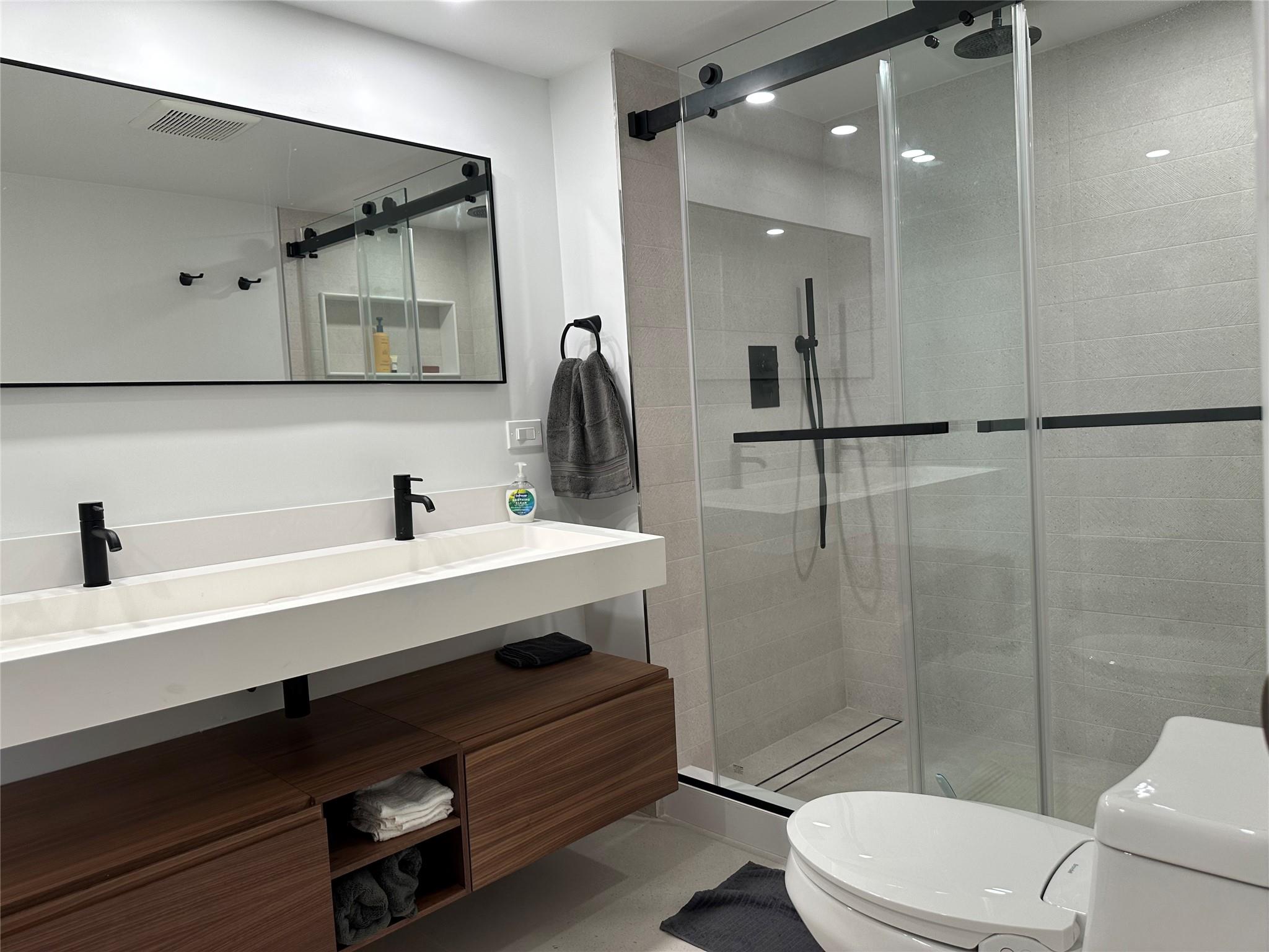 SEA RANCH CLUB C - Residential Lease