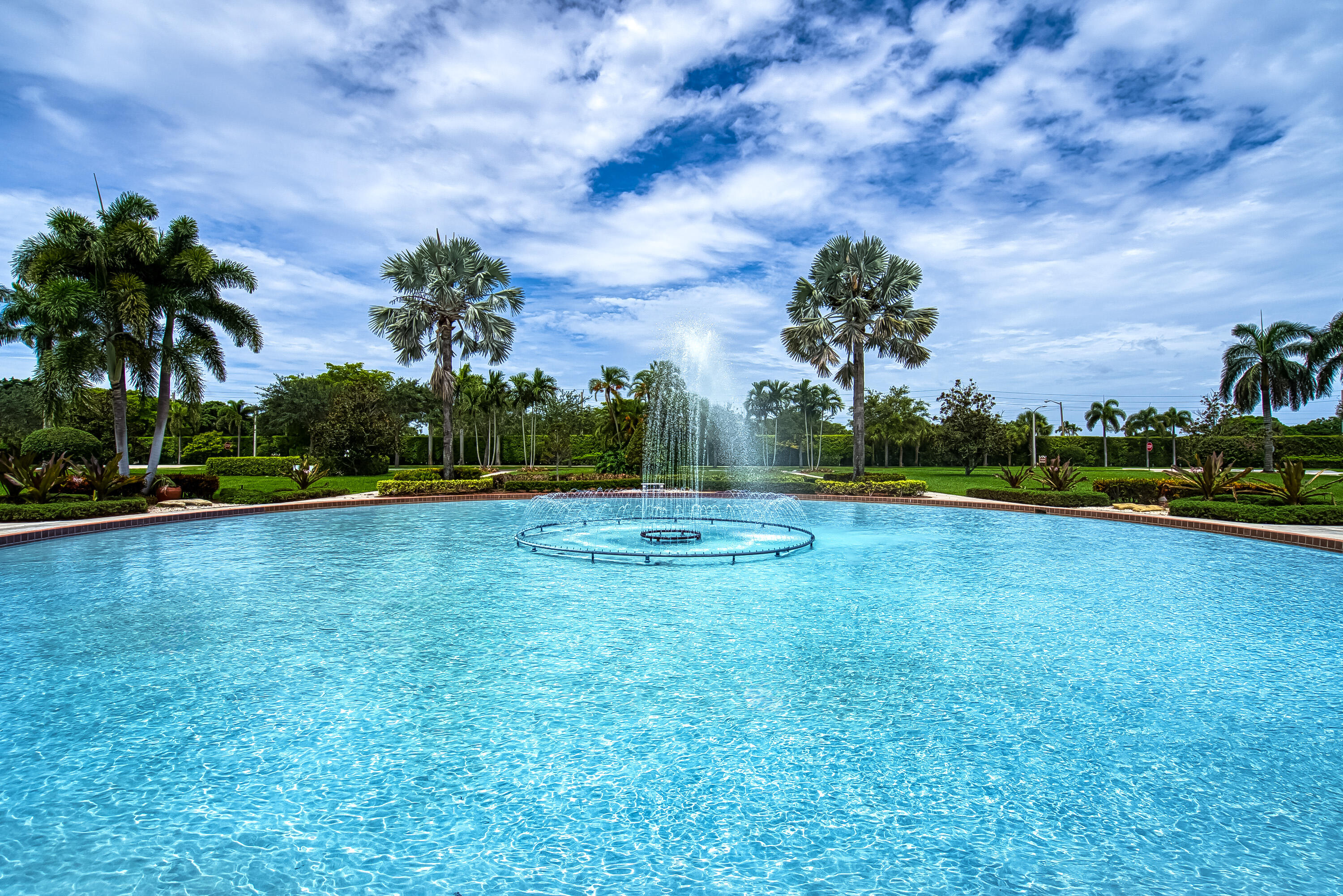 LINCOLN AT CENTURY VILLAGE CONDO - Residential