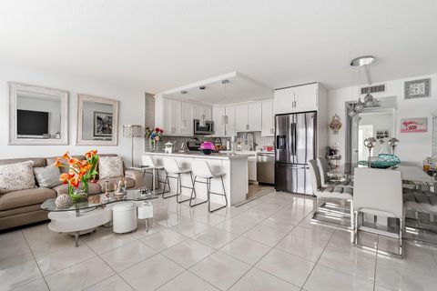1012 Lincoln 1012 Boca Raton FL 33434