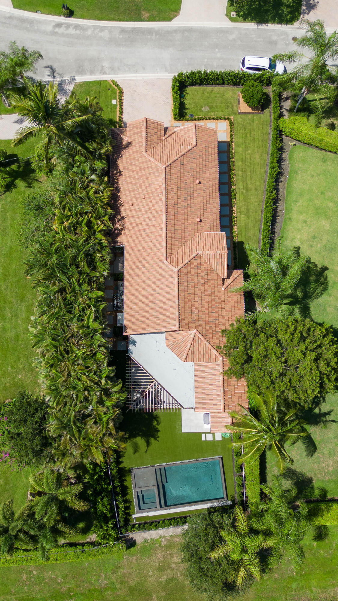 CHUKKER COVE P B POLO & C - Residential