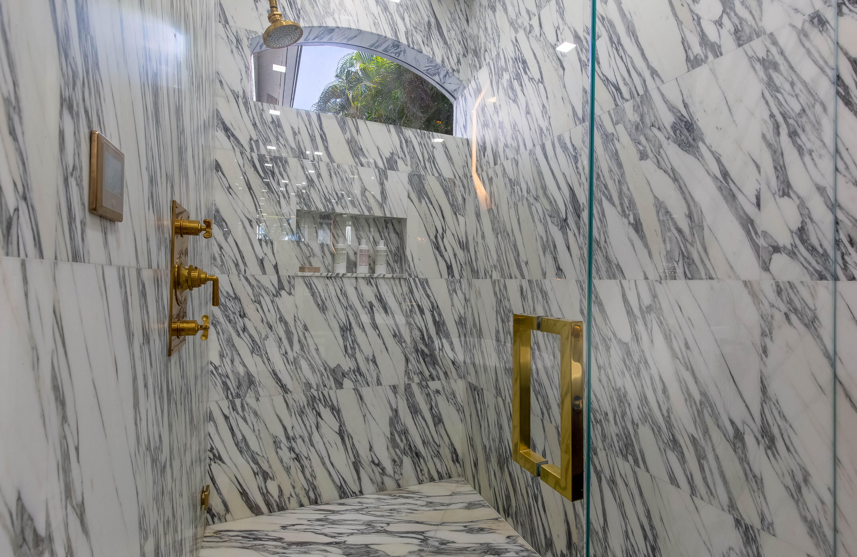 CHUKKER COVE P B POLO & C - Residential