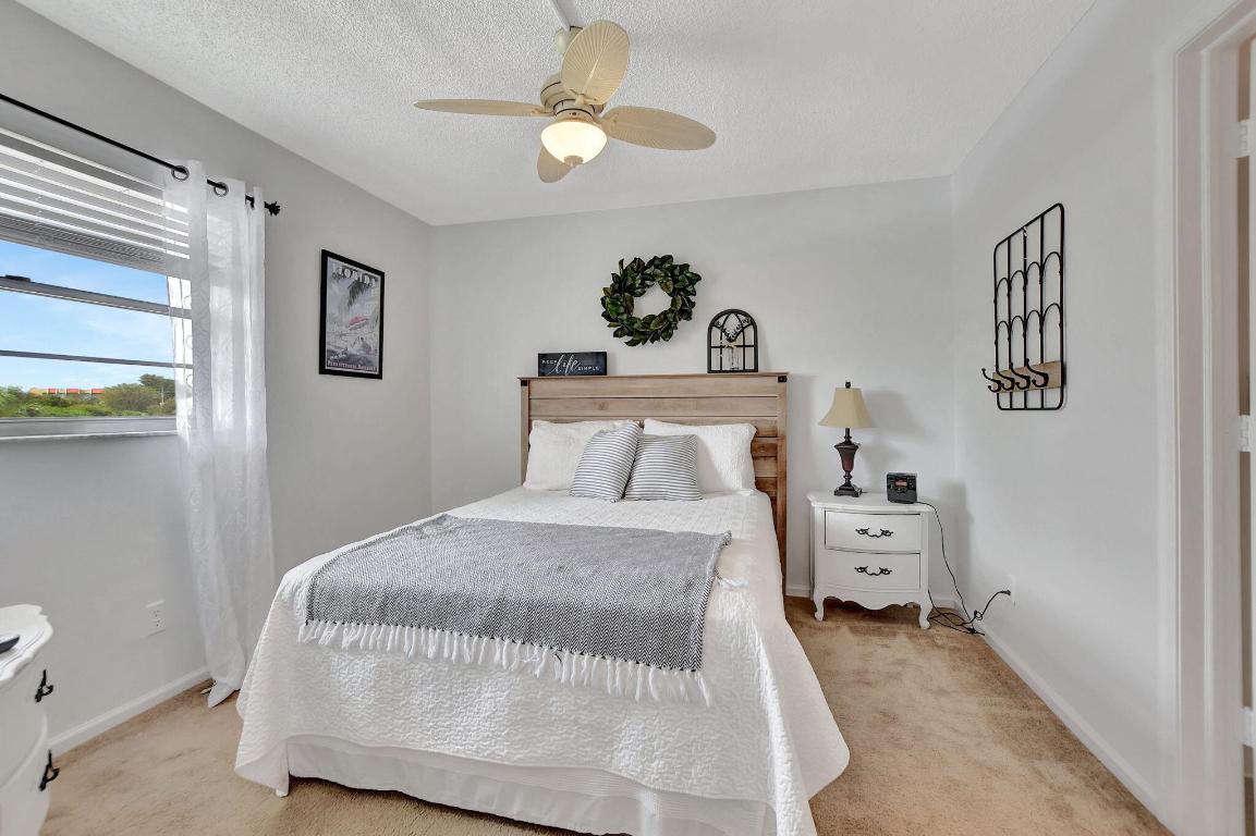 BARWOOD CONDO - Residential