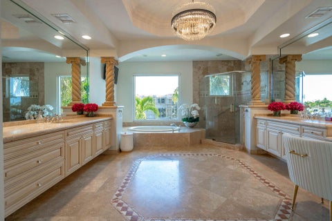 Tiny photo for 2530 NE 31ST Court, Lighthouse Point, FL 33064 (MLS # B26053874)