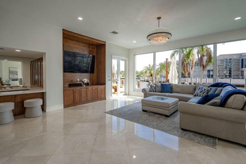 Tiny photo for 2530 NE 31ST Court, Lighthouse Point, FL 33064 (MLS # B26053874)