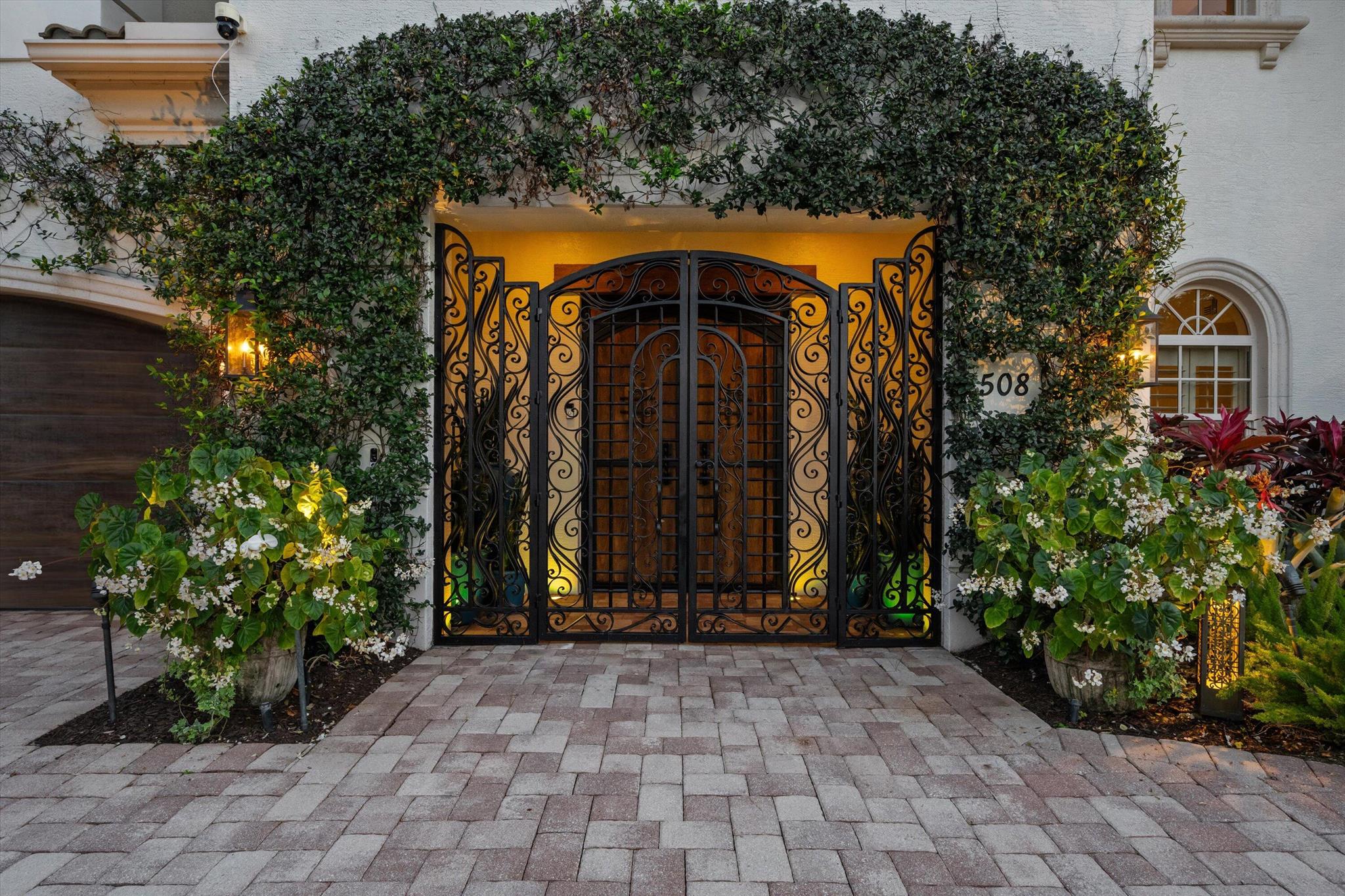 2508 Mizner Lake Court