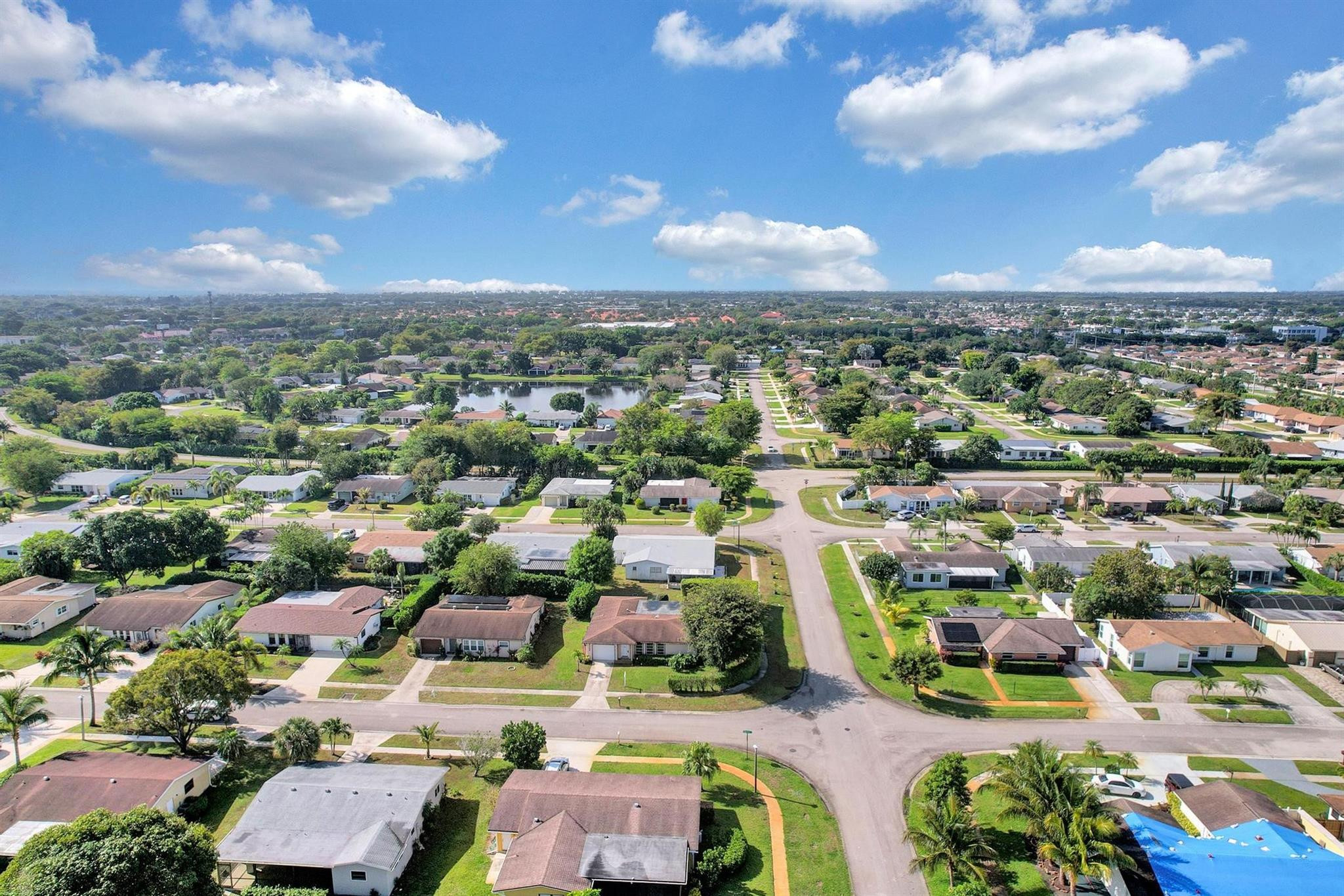 COCO WOOD LAKES SEC 1 - Residential Lease