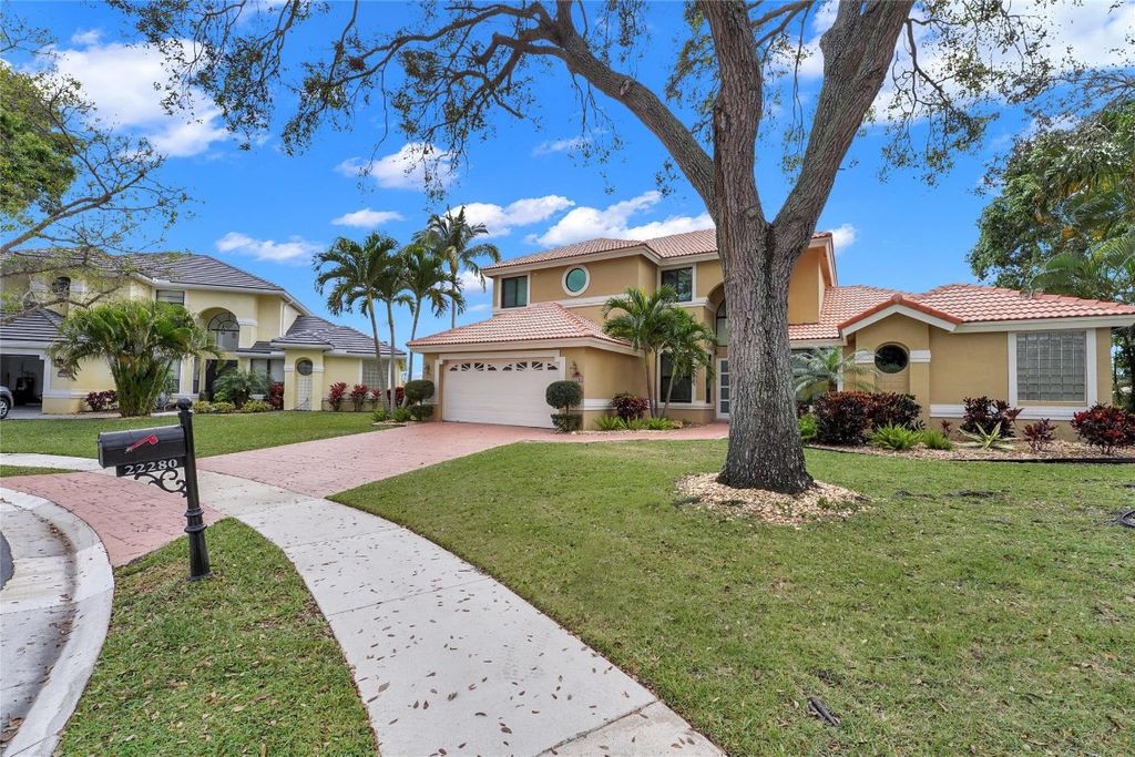 Photo of 22280 Tupelo Place, Boca Raton, FL 33428 (MLS # F10526624)