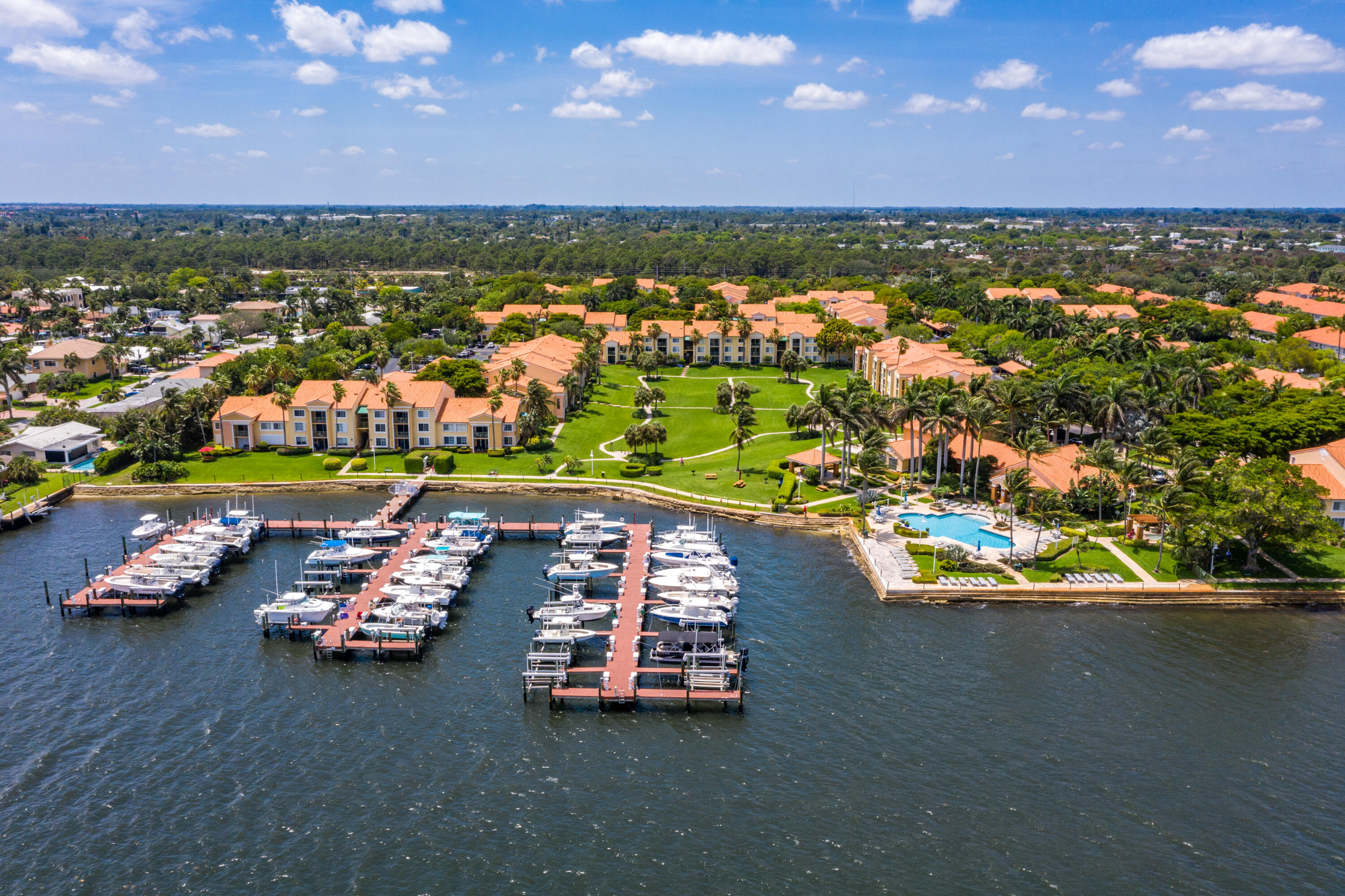 YACHT CLUB ON THE INTRACOASTAL CONDOMINIUM - Residential