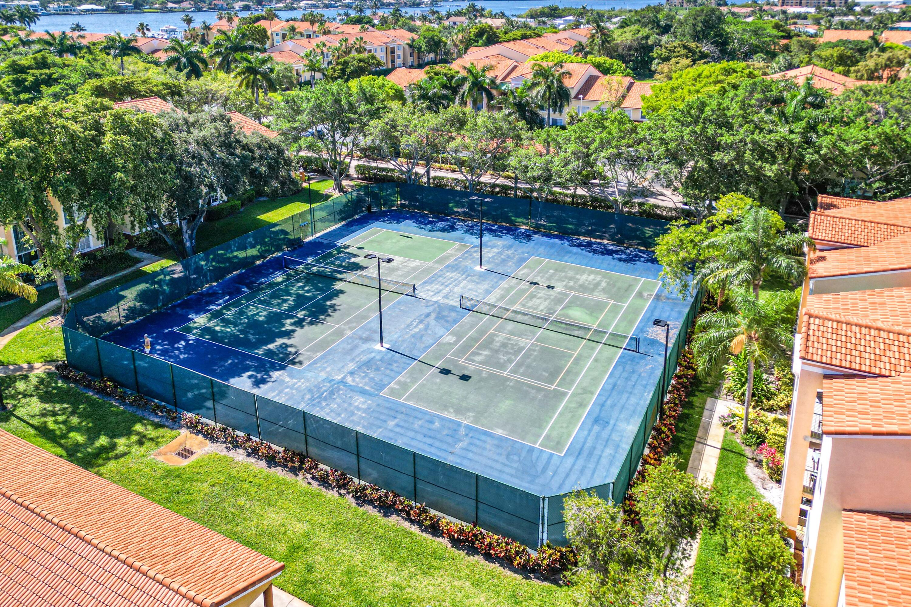 YACHT CLUB ON THE INTRACOASTAL CONDOMINIUM - Residential