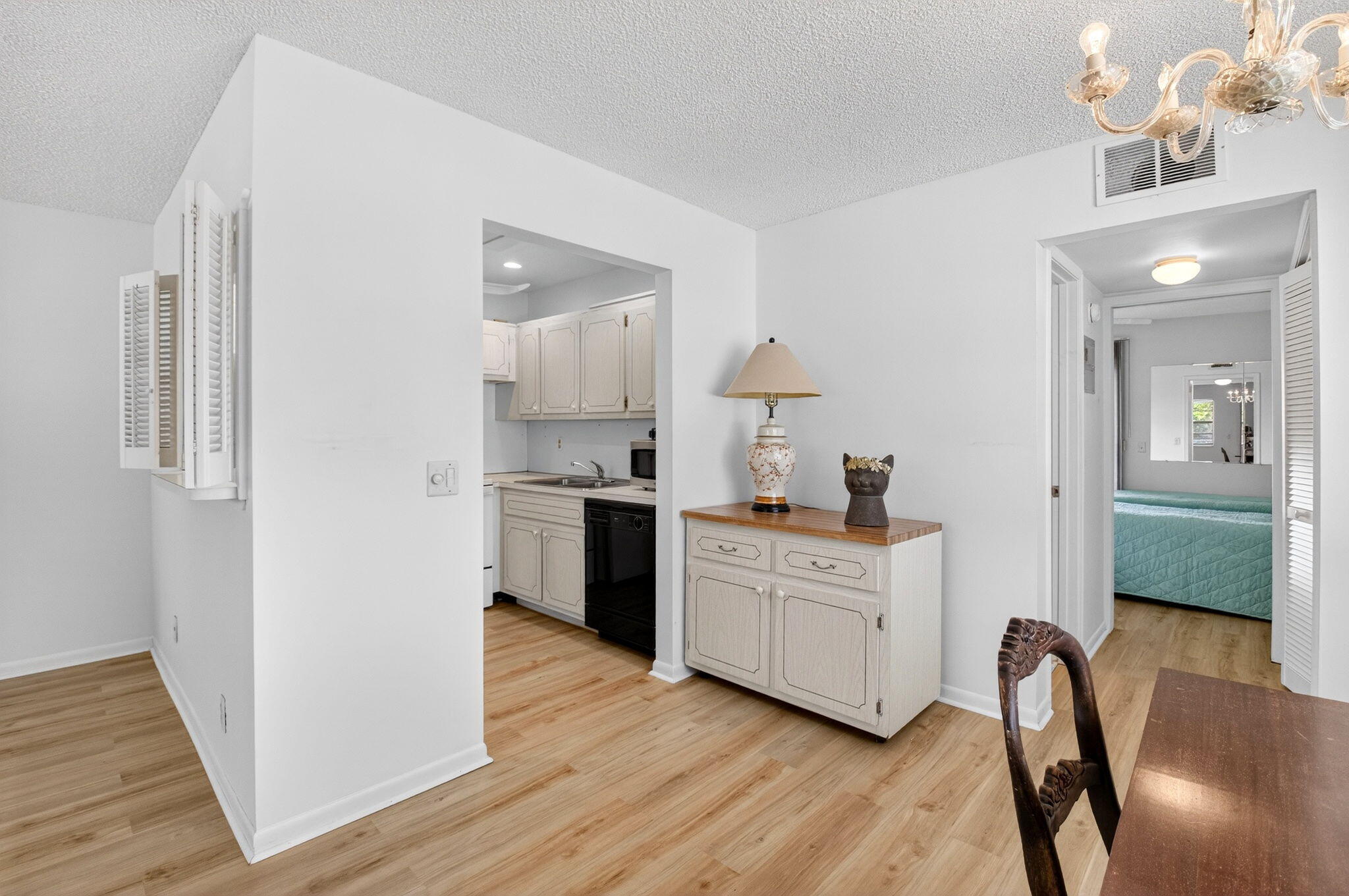 STERLING VILLAGE - Residential