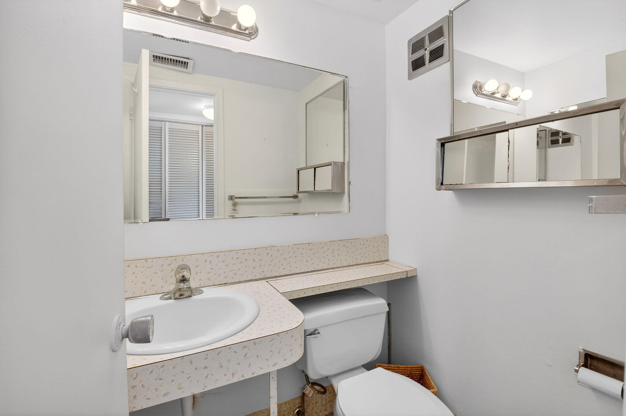 STERLING VILLAGE - Residential