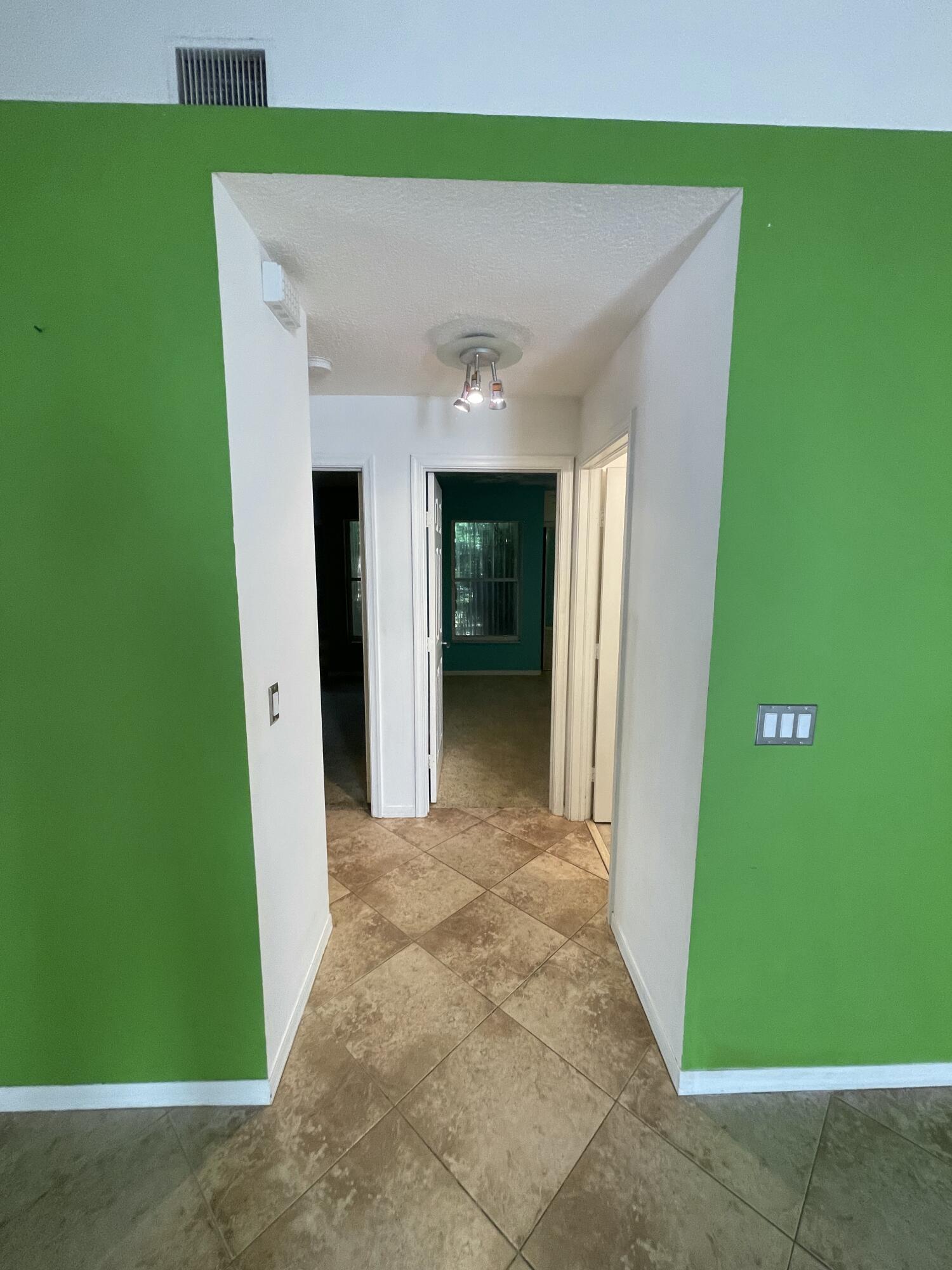 WOODBINE PAR E - Residential