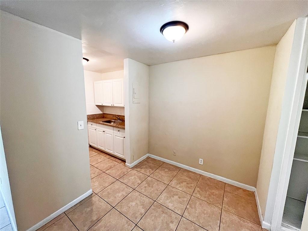 Melrose Park Sec 8 39-36 - Residential Lease