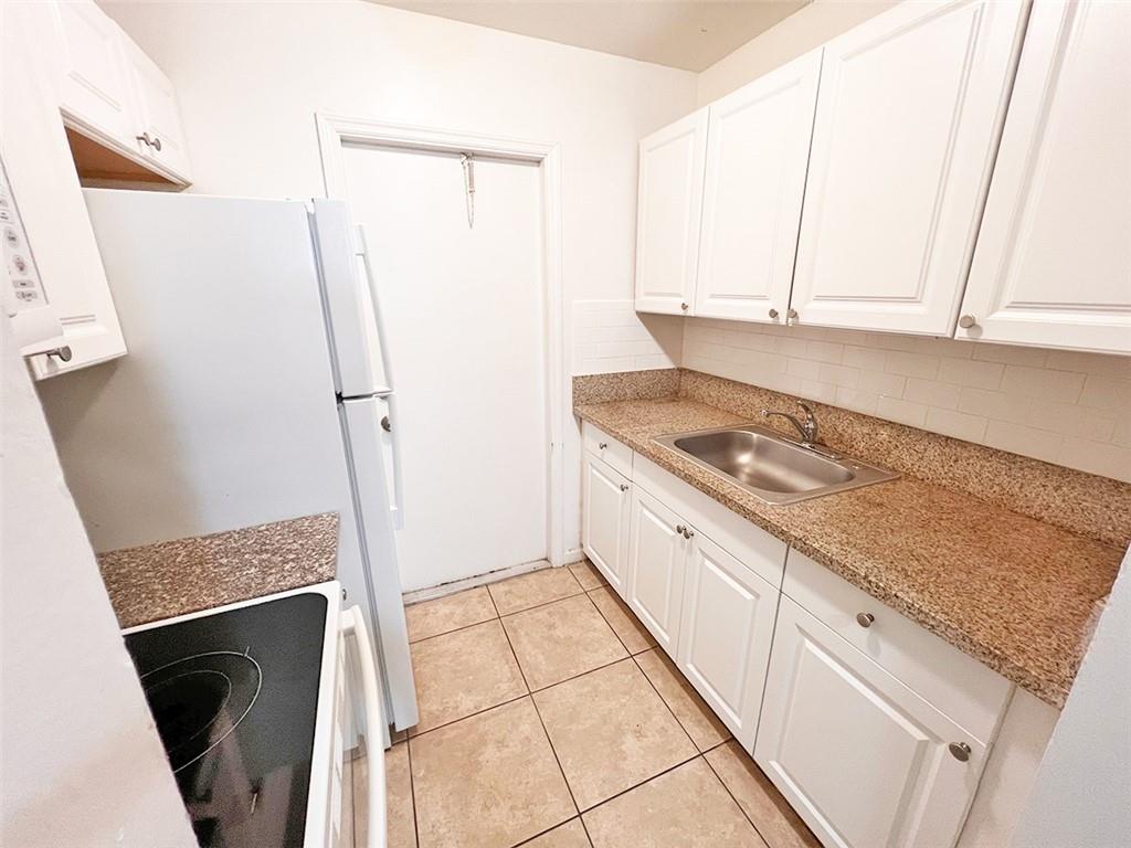 Melrose Park Sec 8 39-36 - Residential Lease