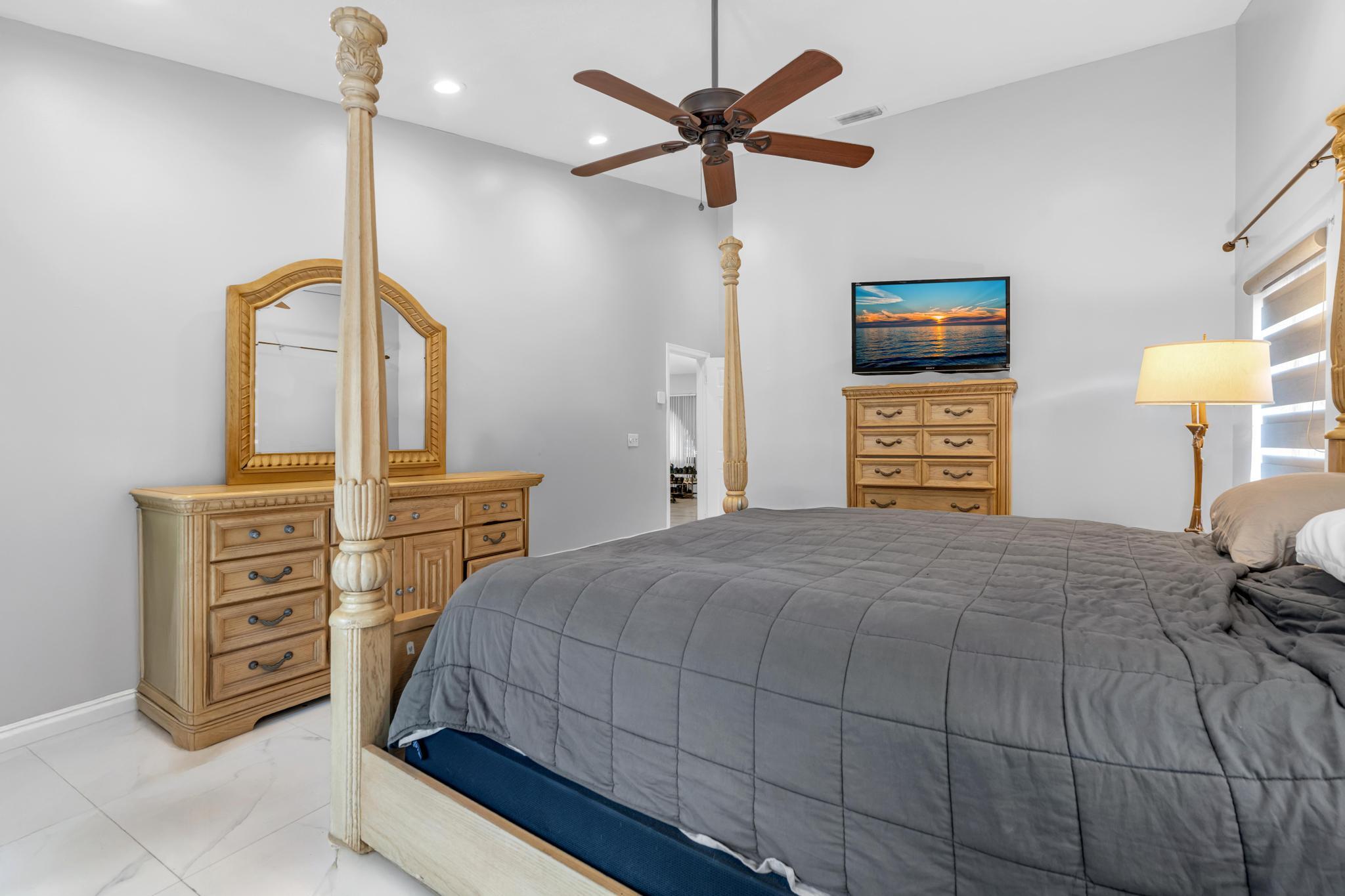 BOULEVARD WOODS EAST - Residential