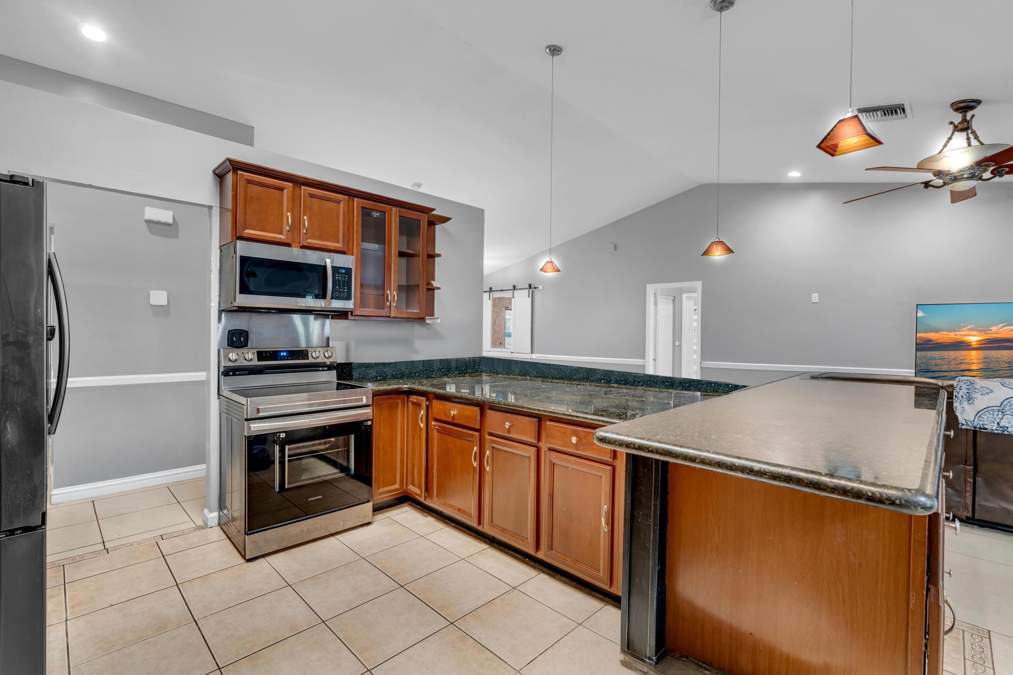 BOULEVARD WOODS EAST - Residential