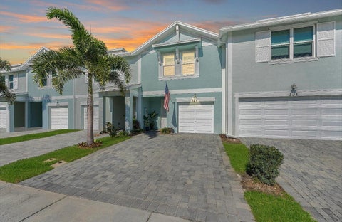 Photo of 329 SE Halifax Lane, Stuart, FL 34994 (MLS # B26053415)