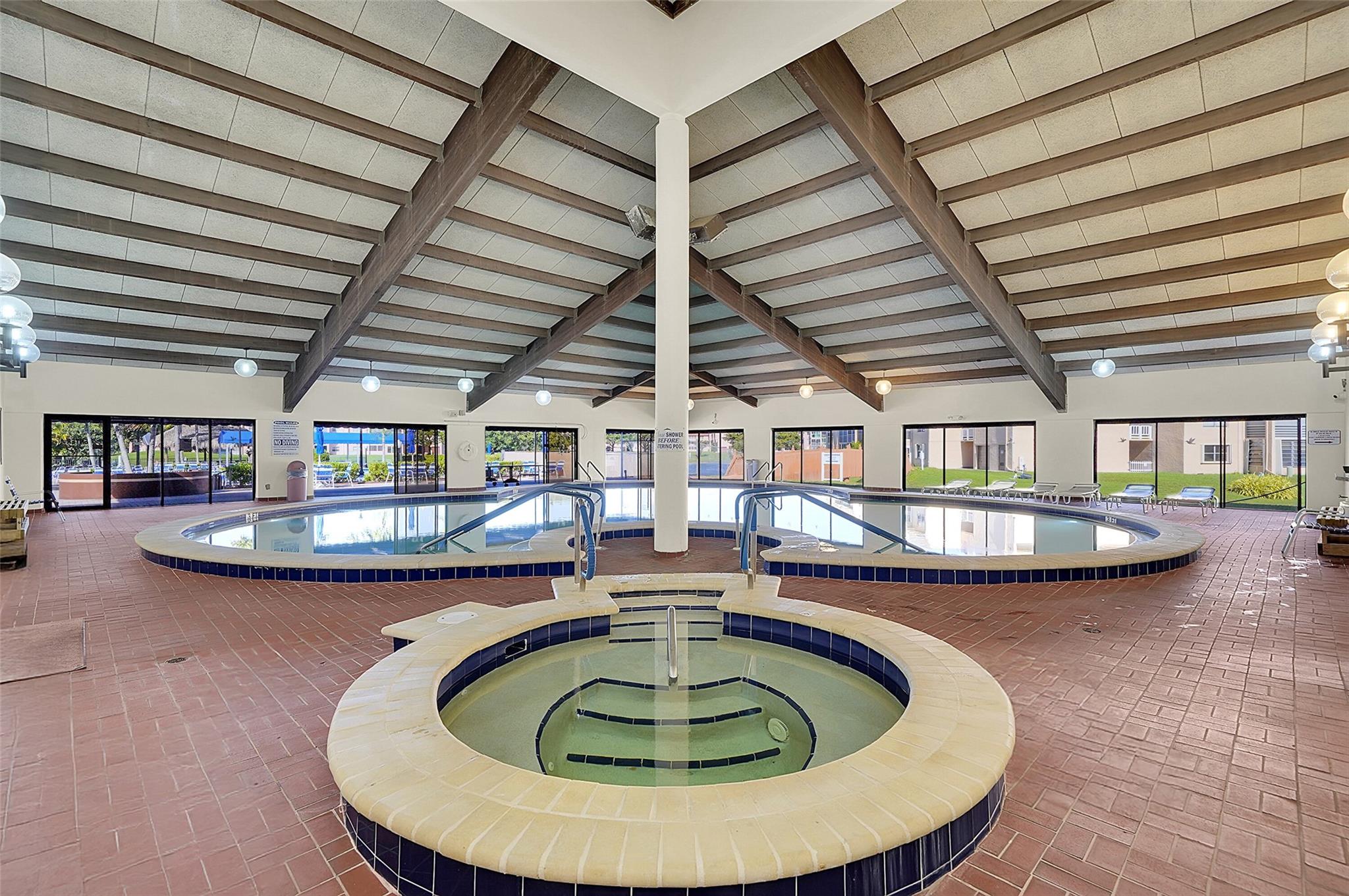 Sunrise Lakes 3 - Residential