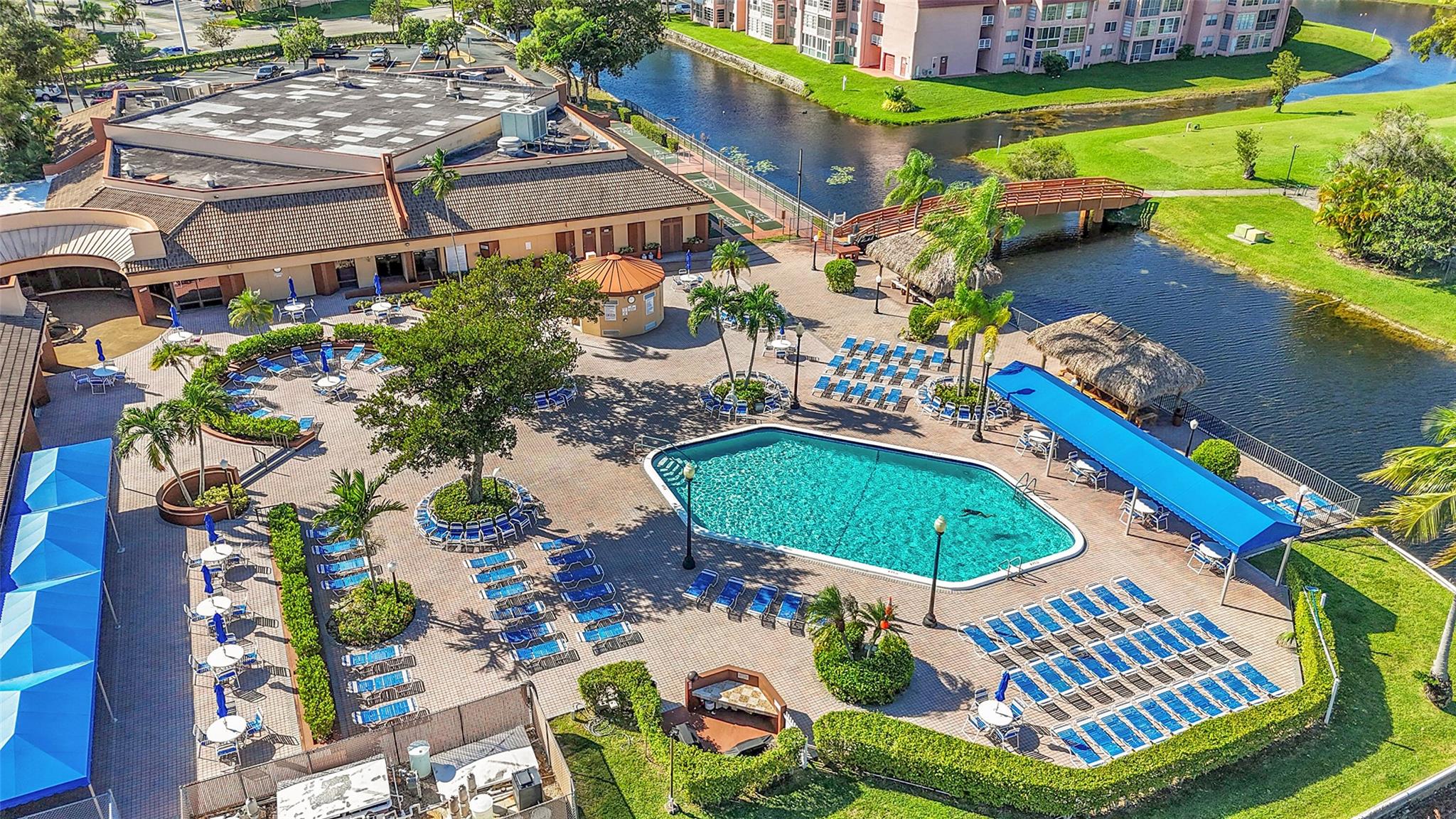 Sunrise Lakes 3 - Residential