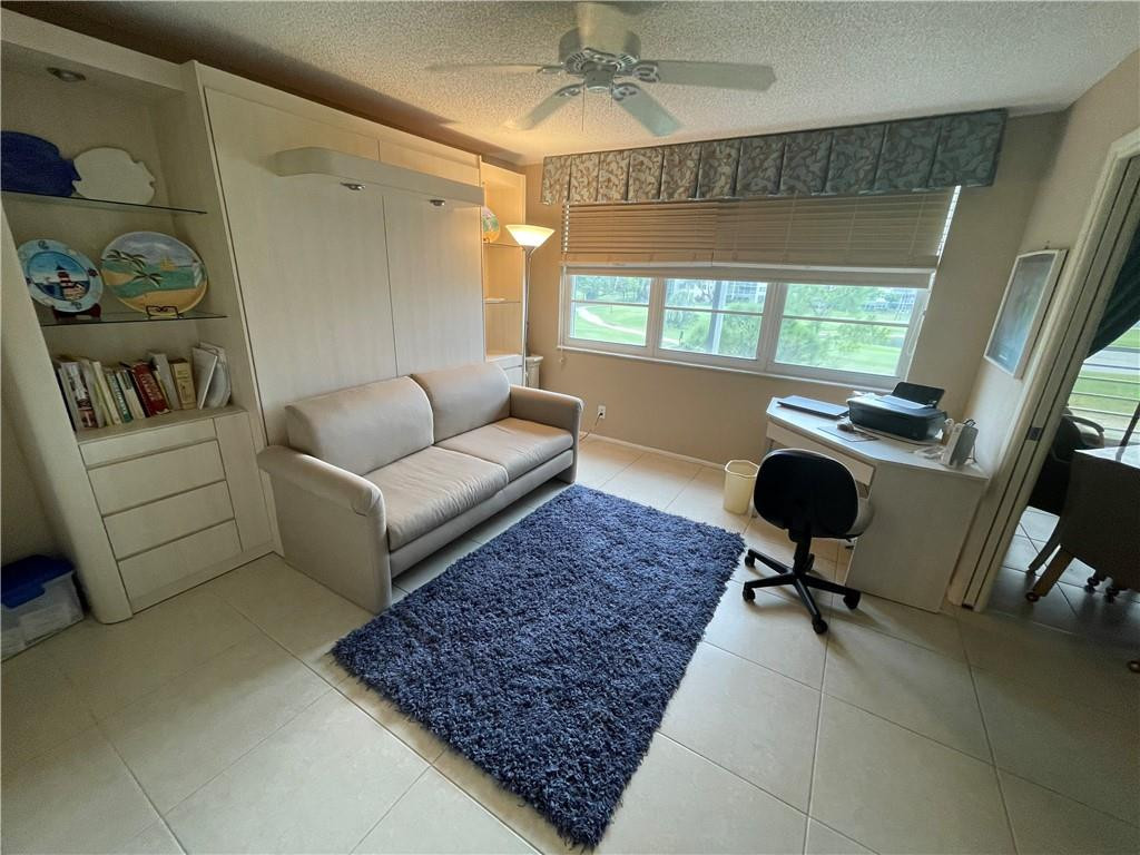 Palm Aire - Residential