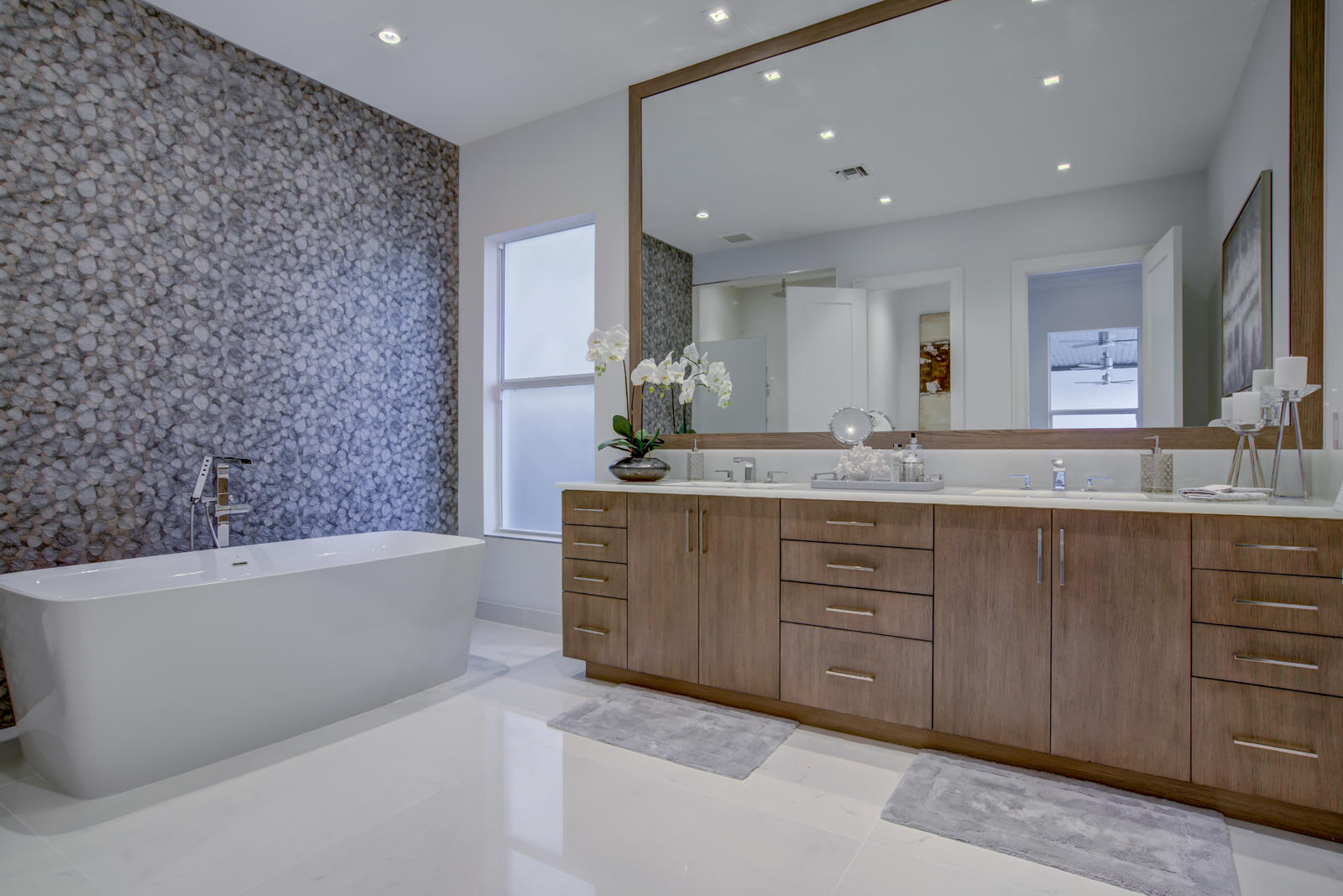 SPANISH RIVER LAND CO - Residential