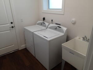 CINQUEZ PARK - Residential