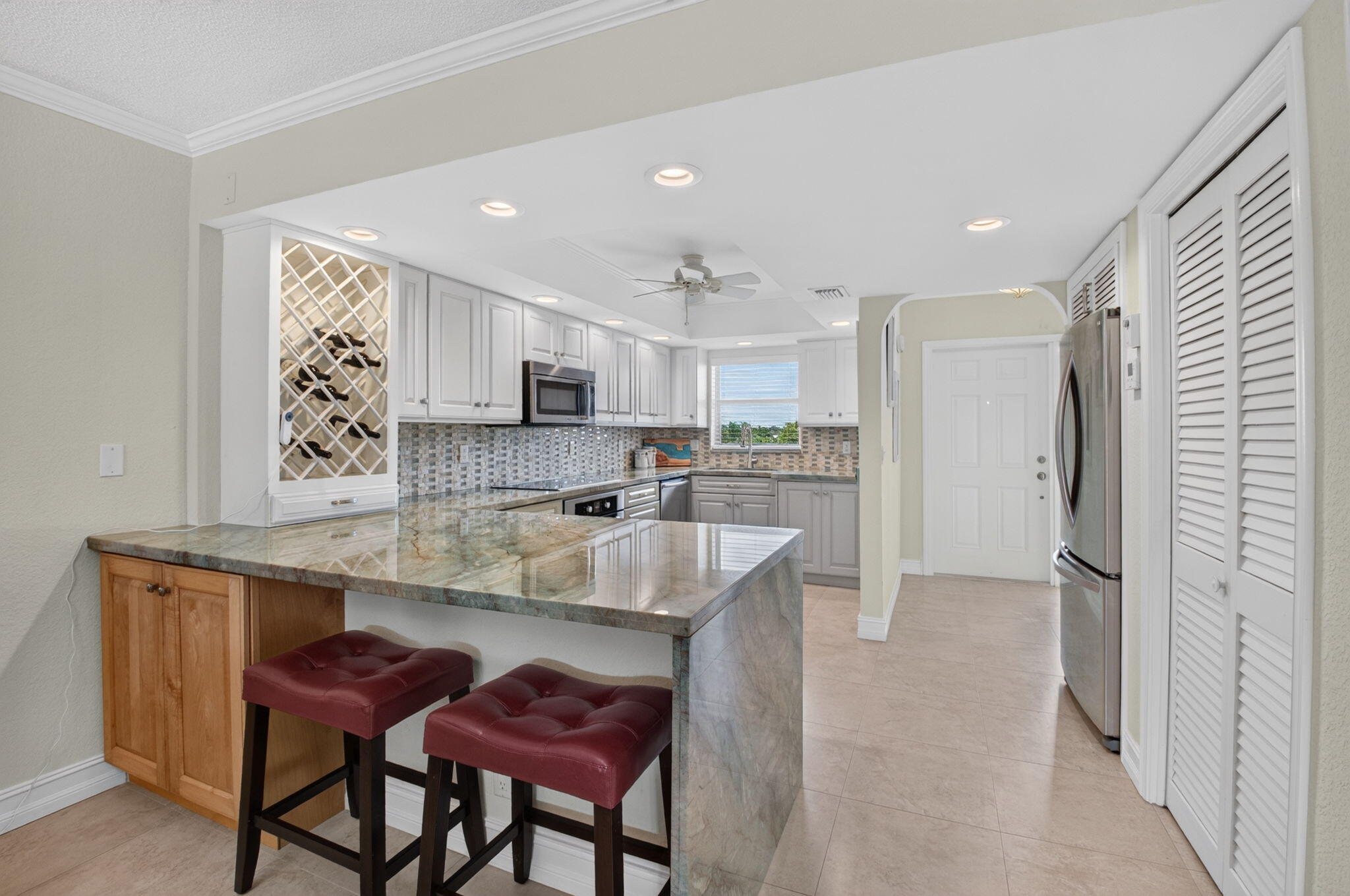 Properties | Stephanie Kaufman 1040 BANYAN Road 4060