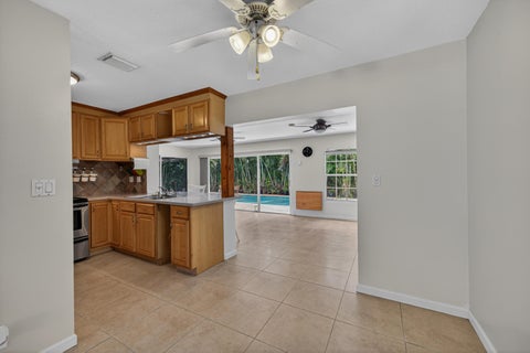 Tiny photo for 1540 NE 40th Street, Oakland Park, FL 33334 (MLS # B26082880)