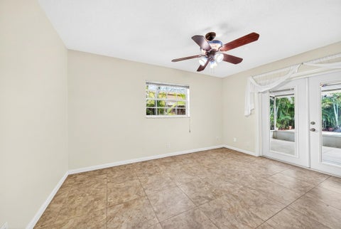 Tiny photo for 1540 NE 40th Street, Oakland Park, FL 33334 (MLS # B26082880)