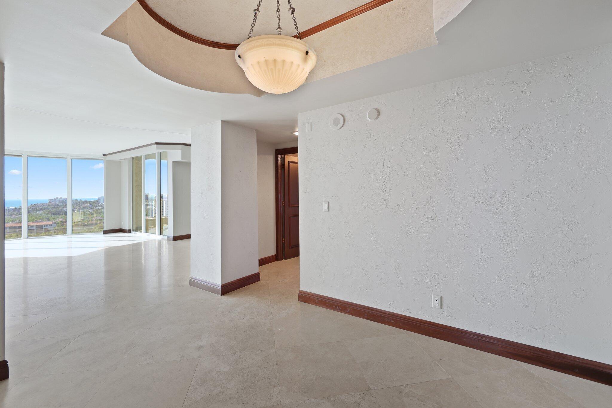TOSCANA WEST - Residential