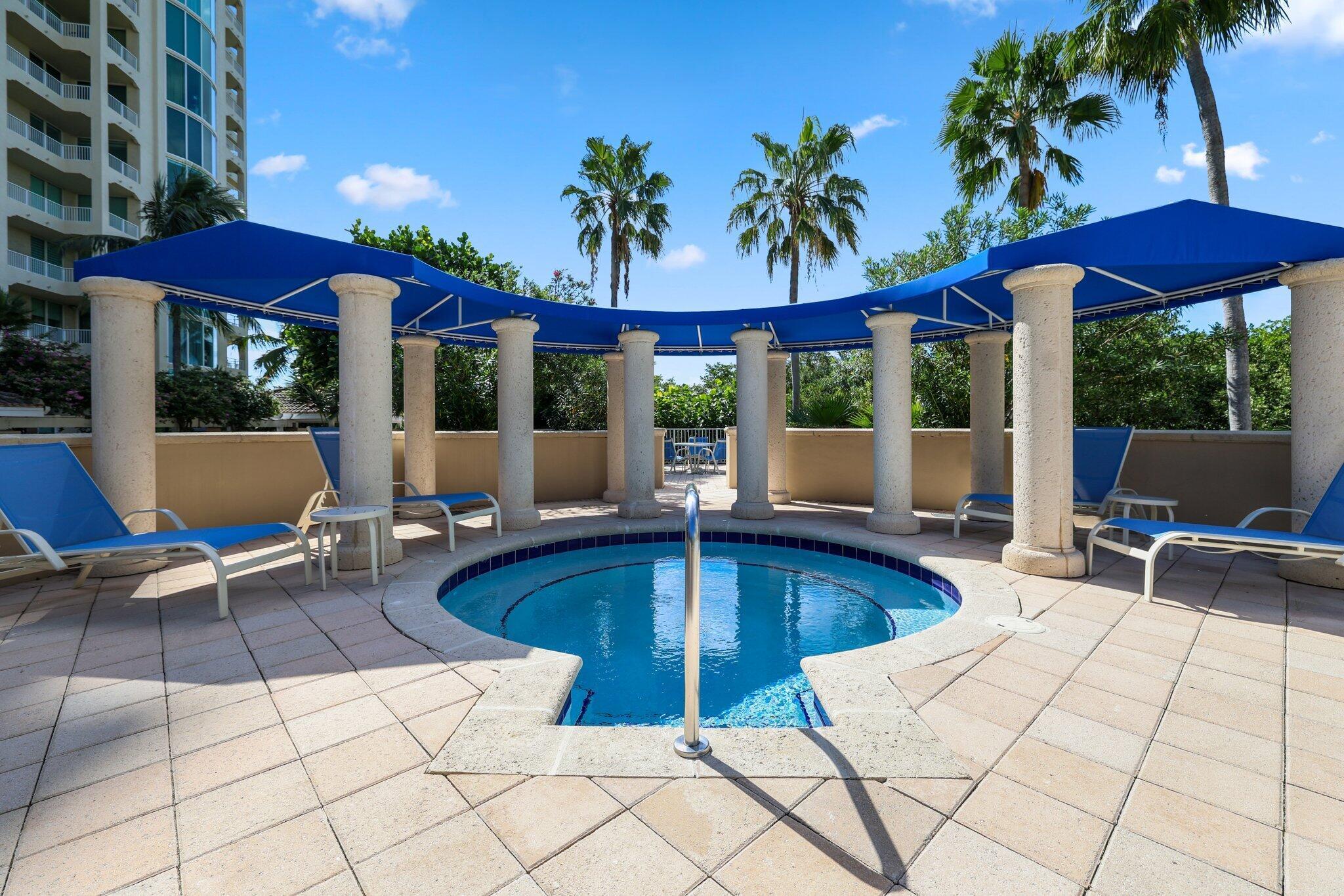 TOSCANA WEST - Residential