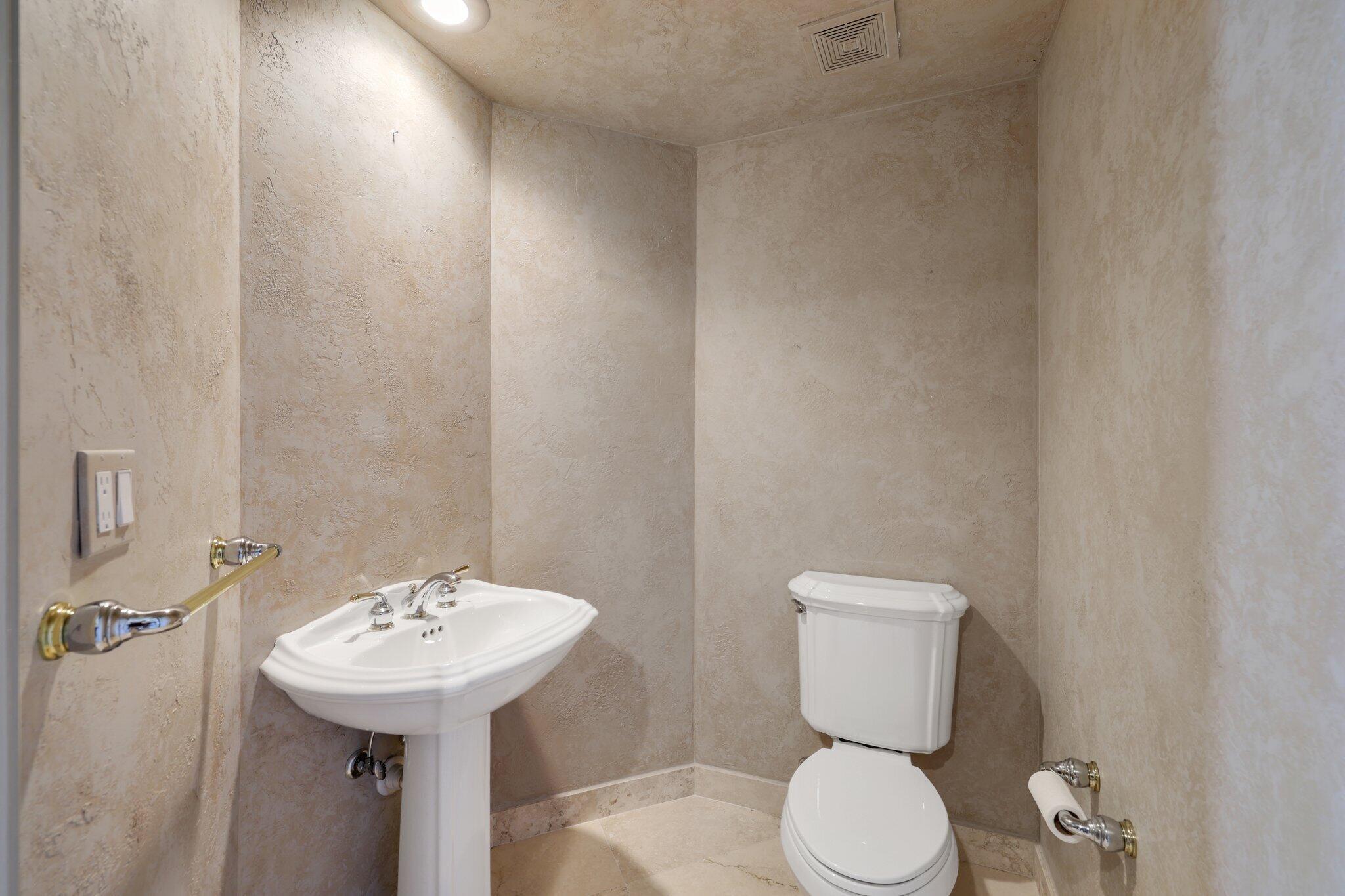 TOSCANA WEST - Residential