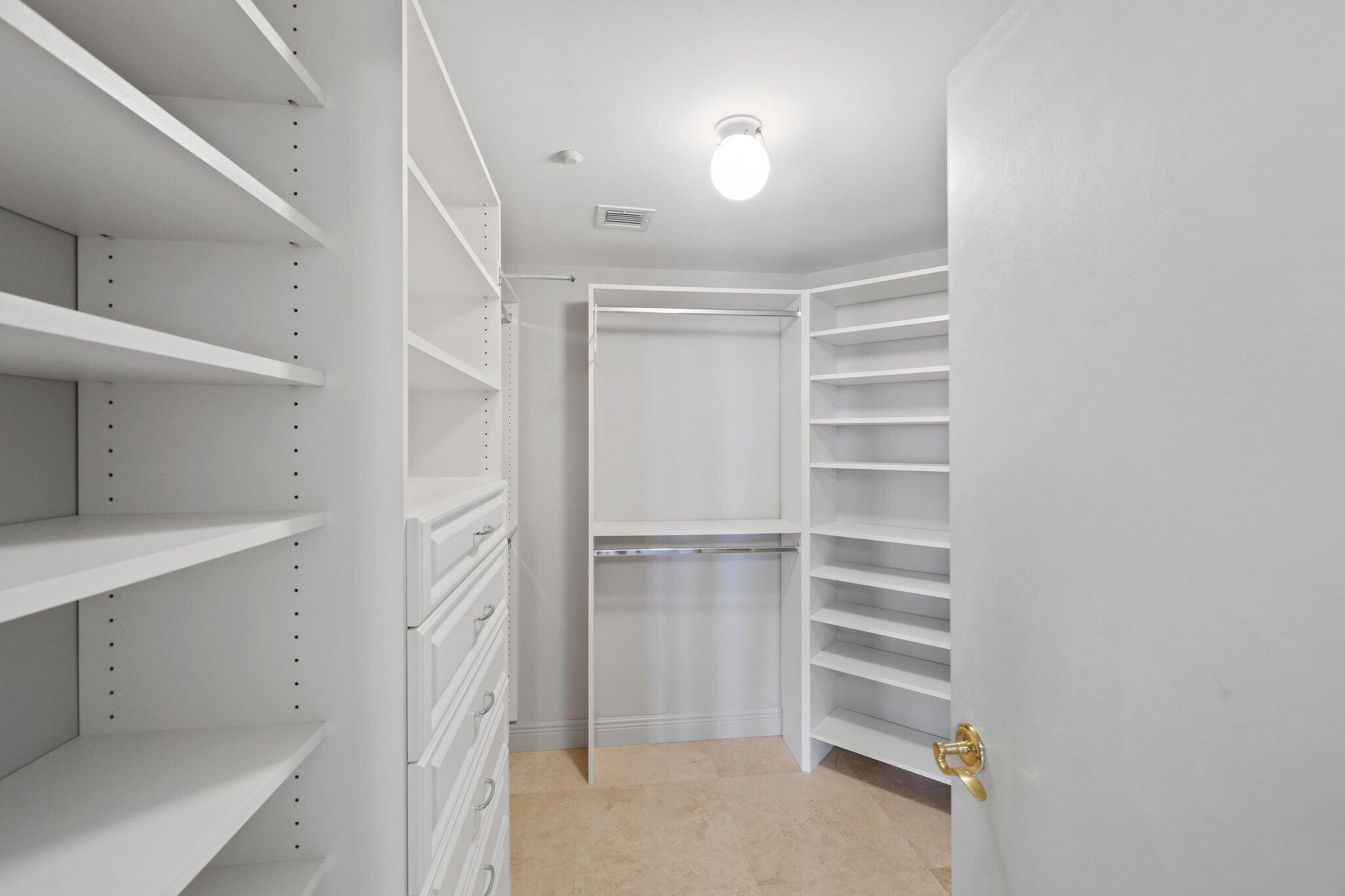 TOSCANA WEST - Residential
