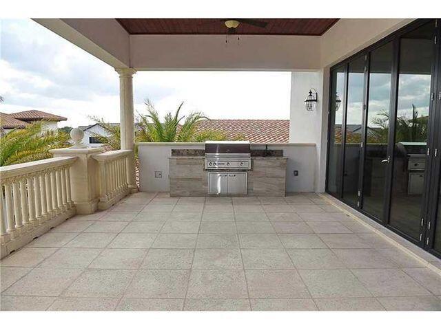 GRAND PRIX VILLAGE SOUTH - Residential