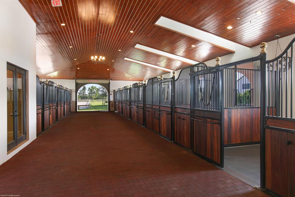 GRAND PRIX VILLAGE SOUTH - Residential