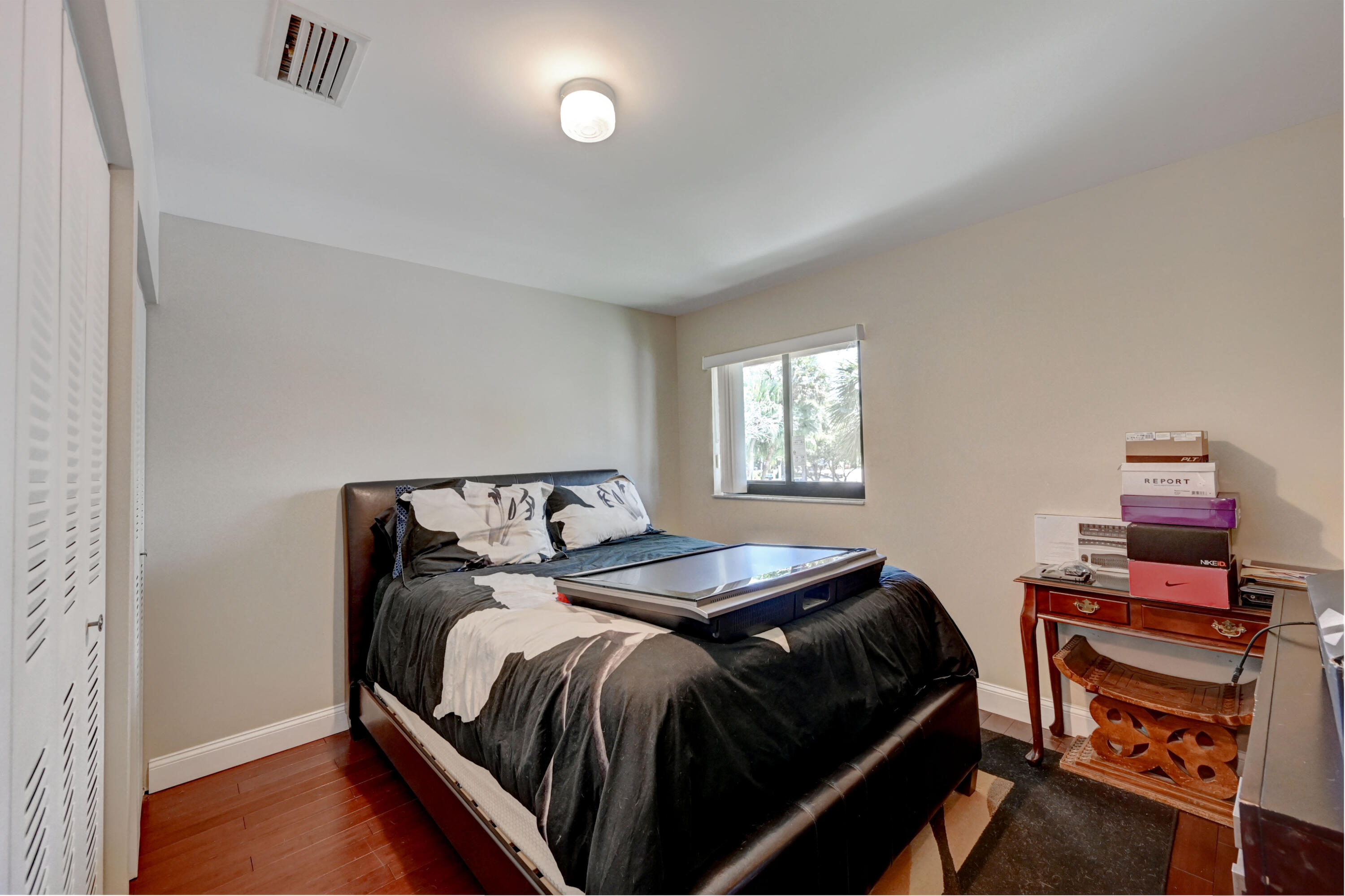 CENTURA PARC - Residential Lease