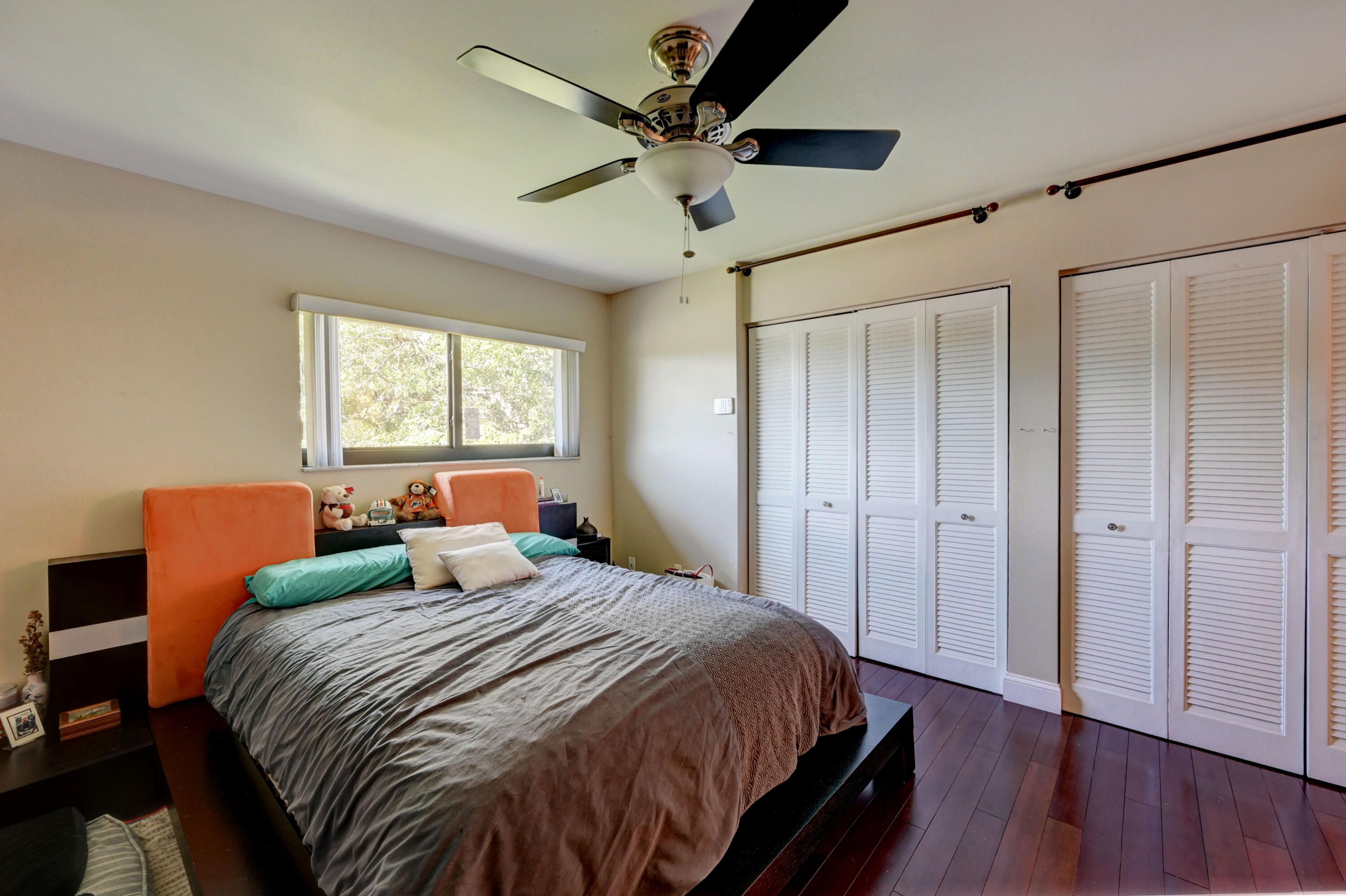 CENTURA PARC - Residential Lease