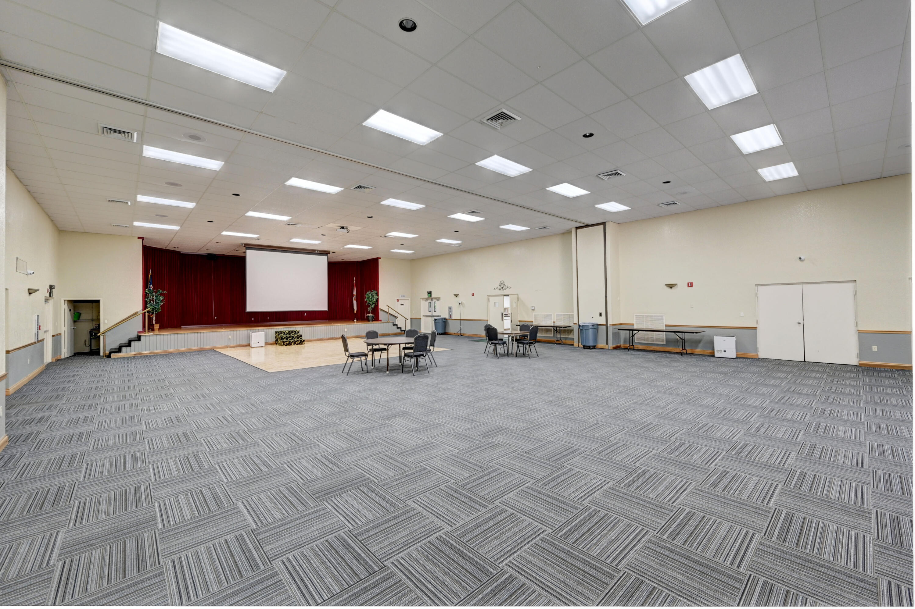 CENTURA PARC - Residential Lease